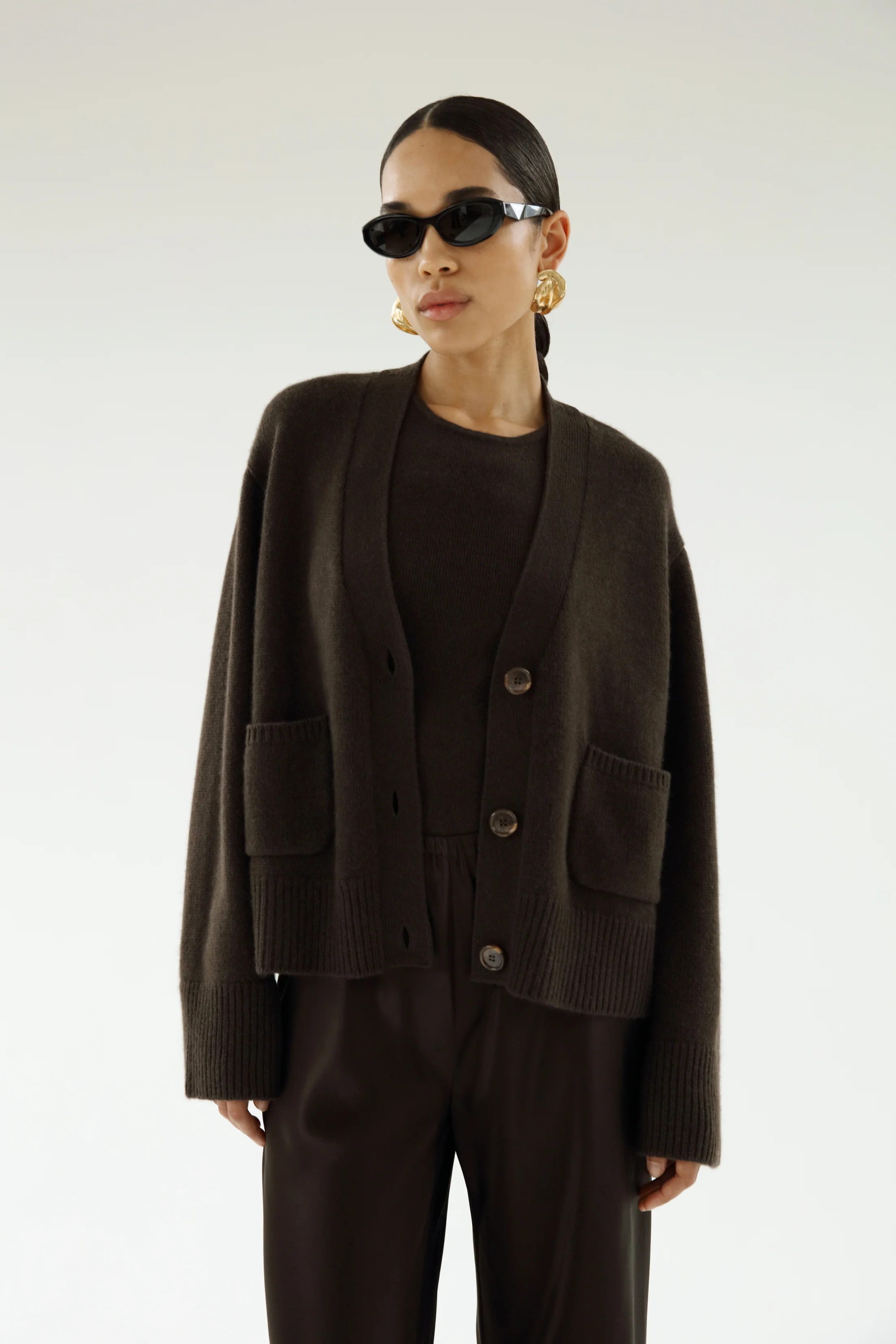 Beja Cardigan, chocolate | Almada Label