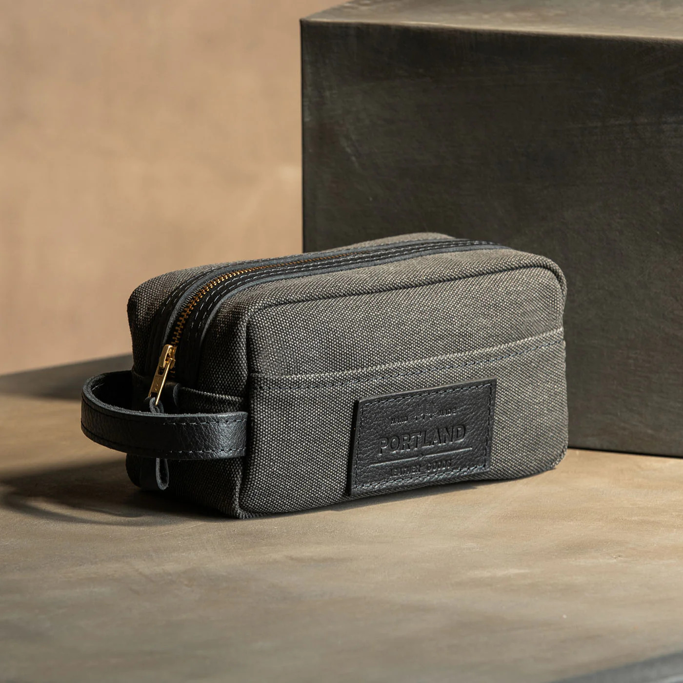 Deluxe Canvas Dopp Kit | Portland Leather Goods | Portland Leather Goods (US)