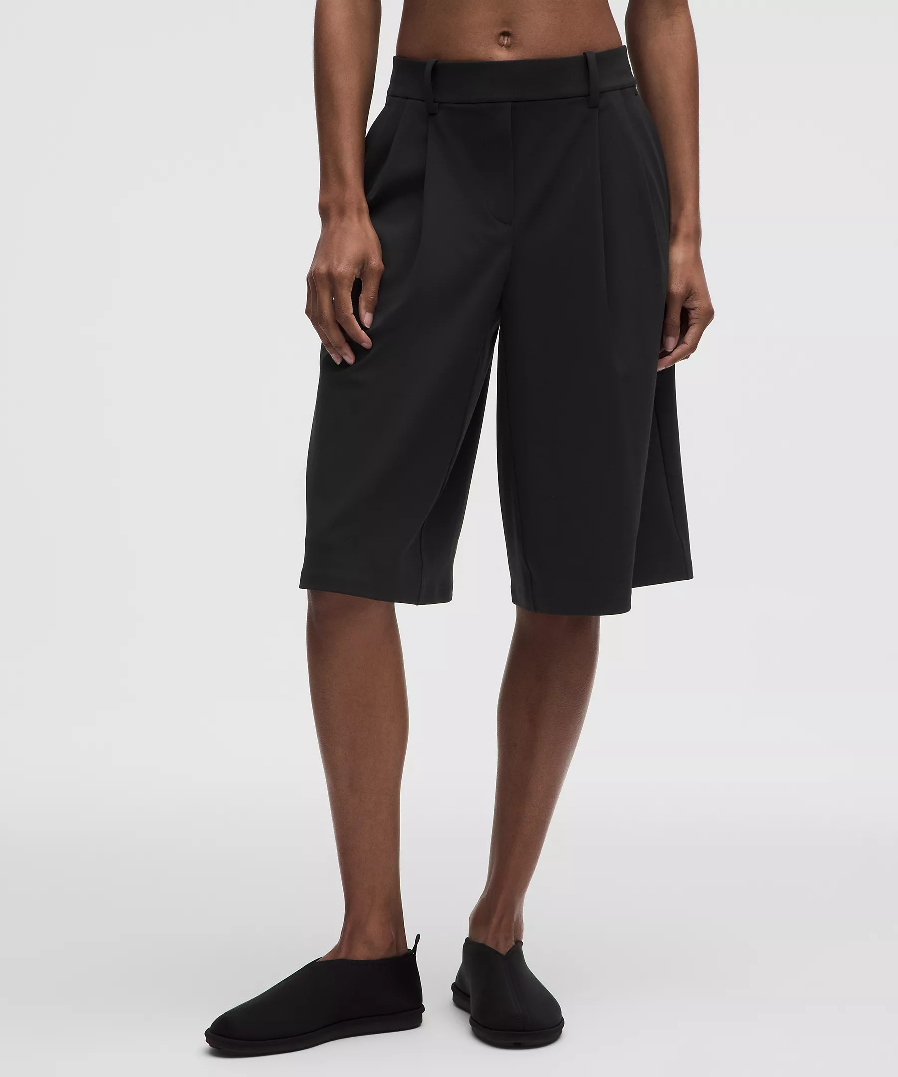 Daydrift Low-Rise Relaxed-Fit Short 14" | Lululemon (US)