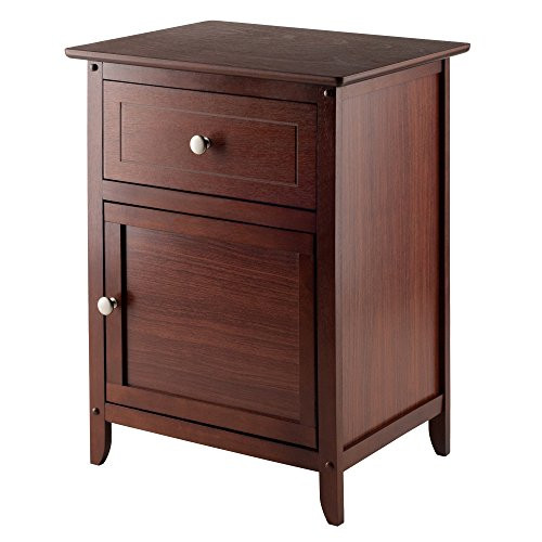 Winsome Wood Eugene Accent Table, Walnut | Amazon (US)