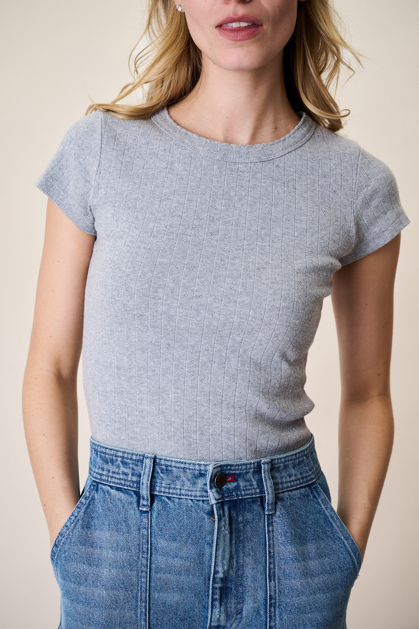 Pointelle Short Sleeve Crewneck - Grey | Marea