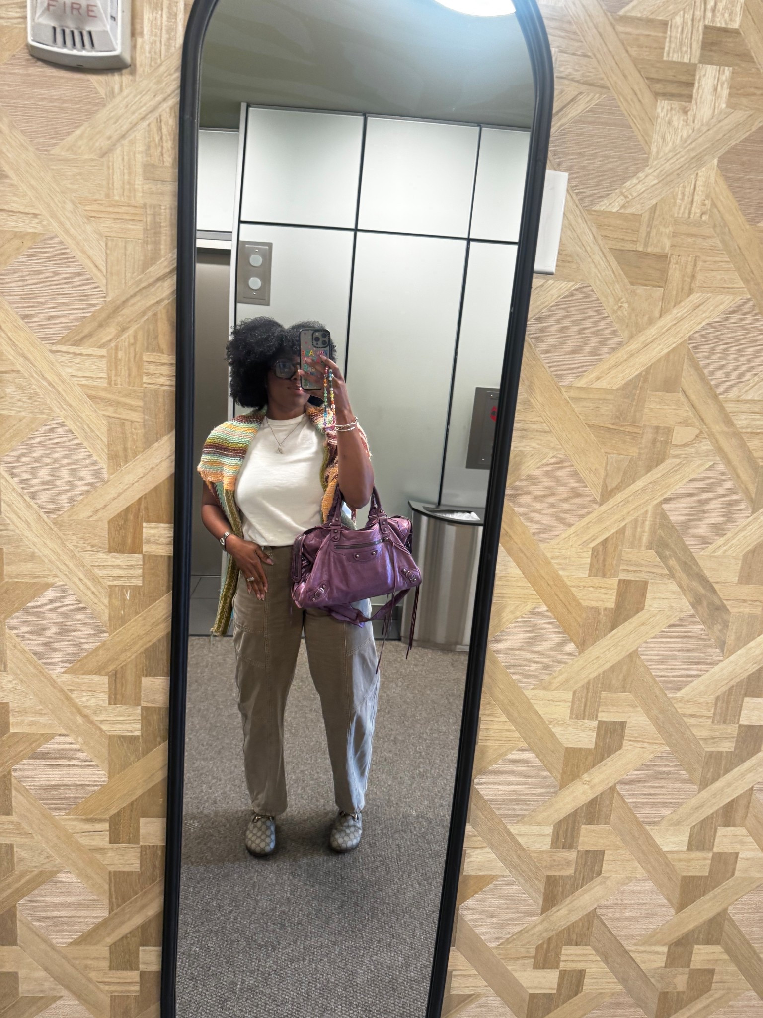 Saturday comfies ✨ I’ve been loving barrel jeans 

#LTKStyleTip #LTKSeasonal
