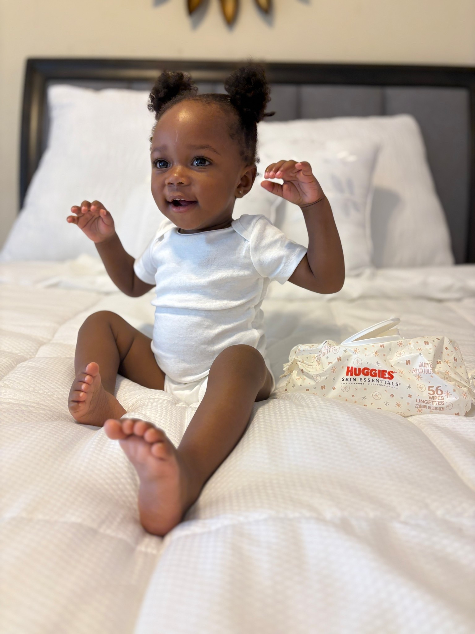 White onesies are a total must-have for every mama 🤍 They go with everything, wash beautifully, and keep baby comfy all day. Linking our favorites on LTK!
#LTKbaby #MomMustHaves #LTKfamily