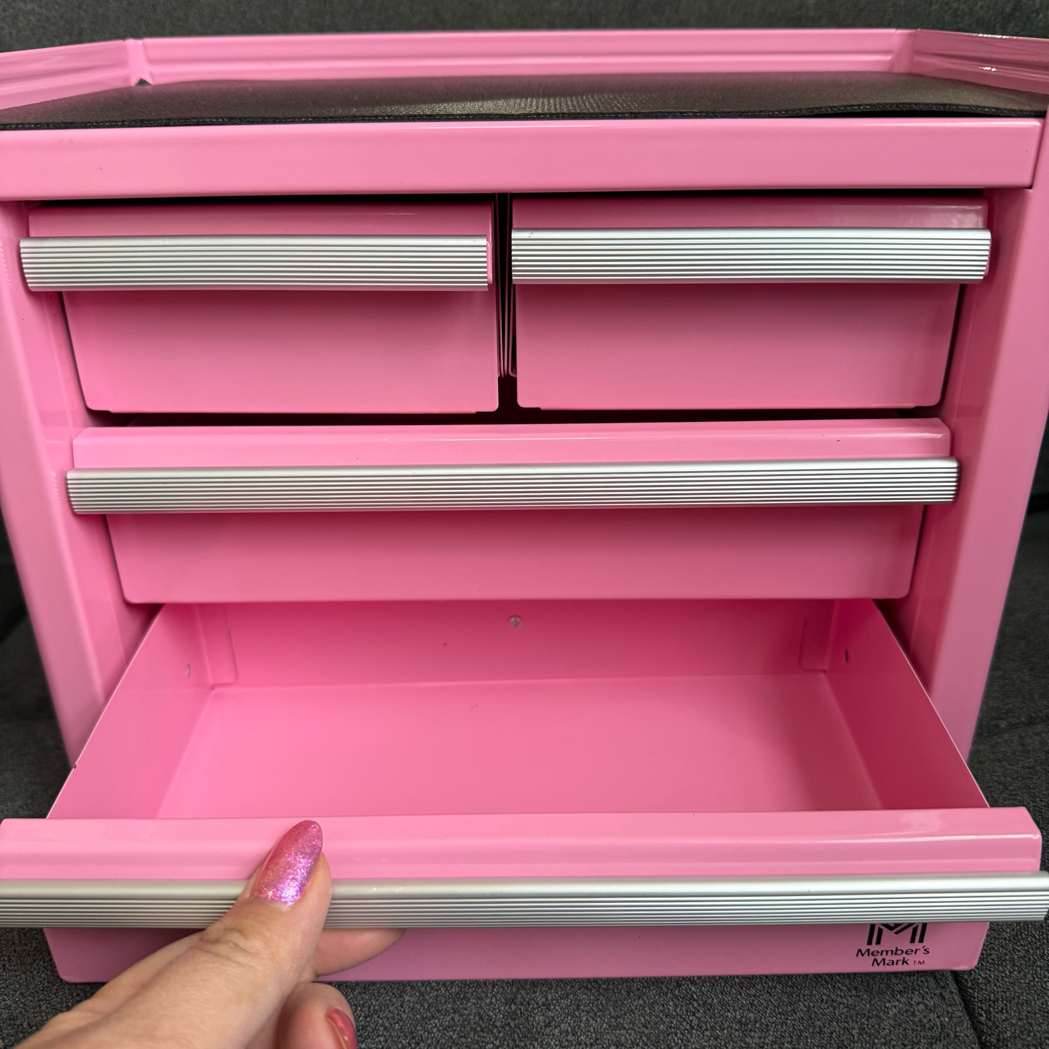 Pink 4 drawer steel box from Sams so cute! 🤗🎀

#LTKGiftGuide #LTKSeasonal #LTKHome