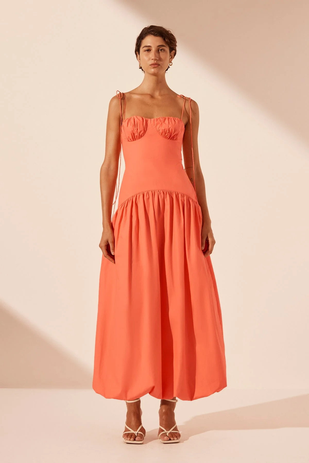 MAIORI GATHERED BUBBLE MIDI DRESS | CORAL | DRESSES | SHONA JOY | Shona Joy