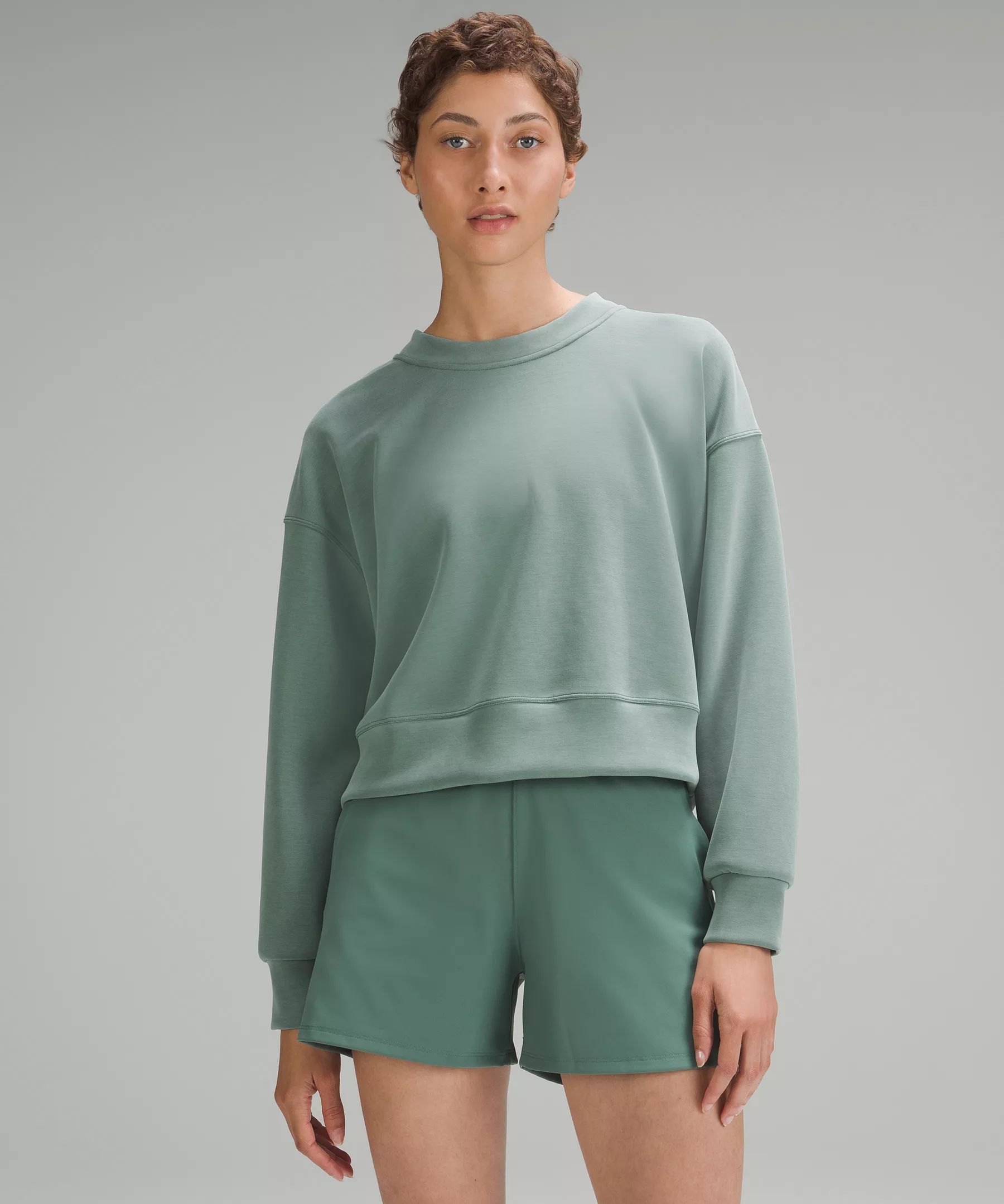 Softstreme Perfectly Oversized Cropped Crew | Women's Hoodies & Sweatshirts | lululemon | Lululemon (US)