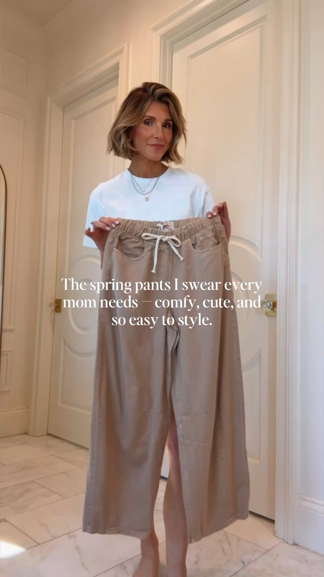 These pants are so comfortable and cute. I'm wearing g size xs 