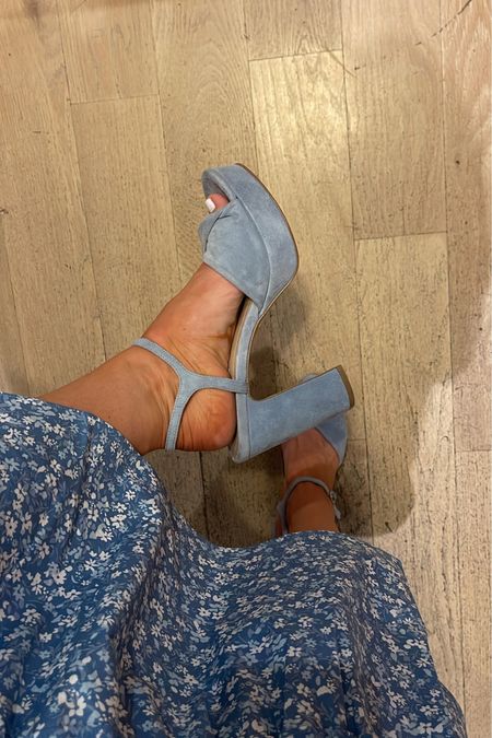 Perfect blue heels from Draper James, code TAYLOR30 to save 30% off! 
Fall heels 

#LTKGiftGuide #LTKHoliday #LTKSeasonal