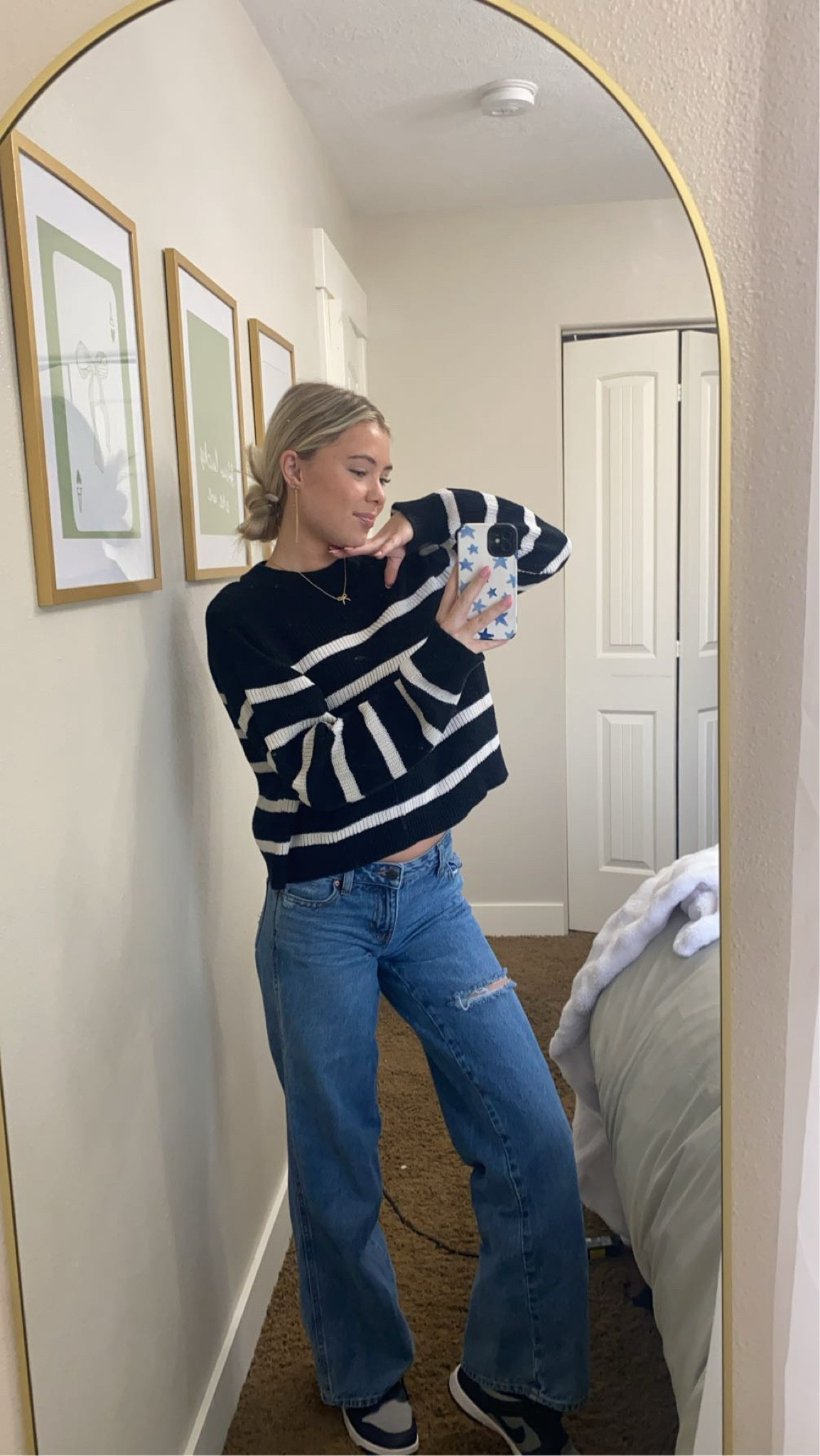 outfit inspo! sweater size S, jeans 23, shoes fit normal!
everyday outfit inspo, sweater, nike dunks, stripes, denim, jeans 

#LTKSeasonal #LTKStyleTip #LTKBeauty