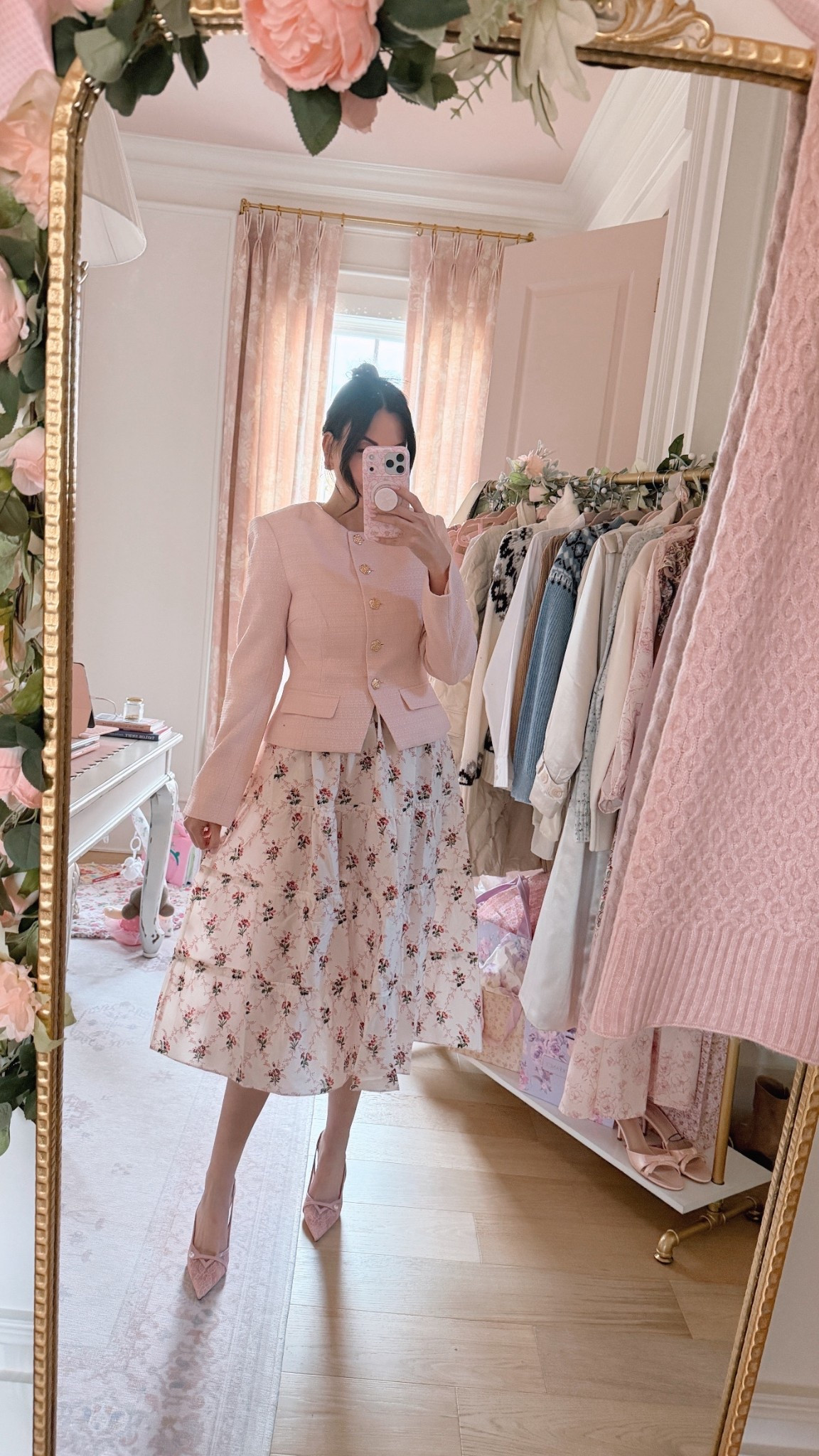 Pretty, but make it professional! Today’s business casual ootd 🎀 

#LTKSeasonal #LTKWorkwear #LTKootd