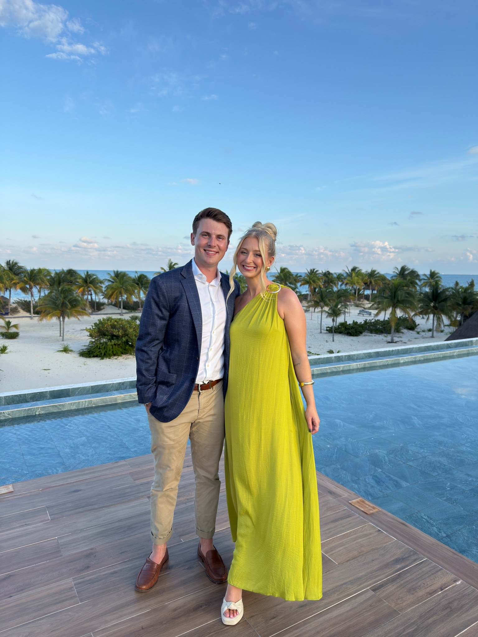 Beach wedding guest dress! I just took off the belt that was attached. Wearing an XS so it runs a bit big 
-
-
-
Flowy wedding guest dress, colorful beach wedding guest dress, chartreuse dress, gold detail dress, cocktail dress, lulus wedding guest dress

#LTKootd #LTKWedding #LTKTravel