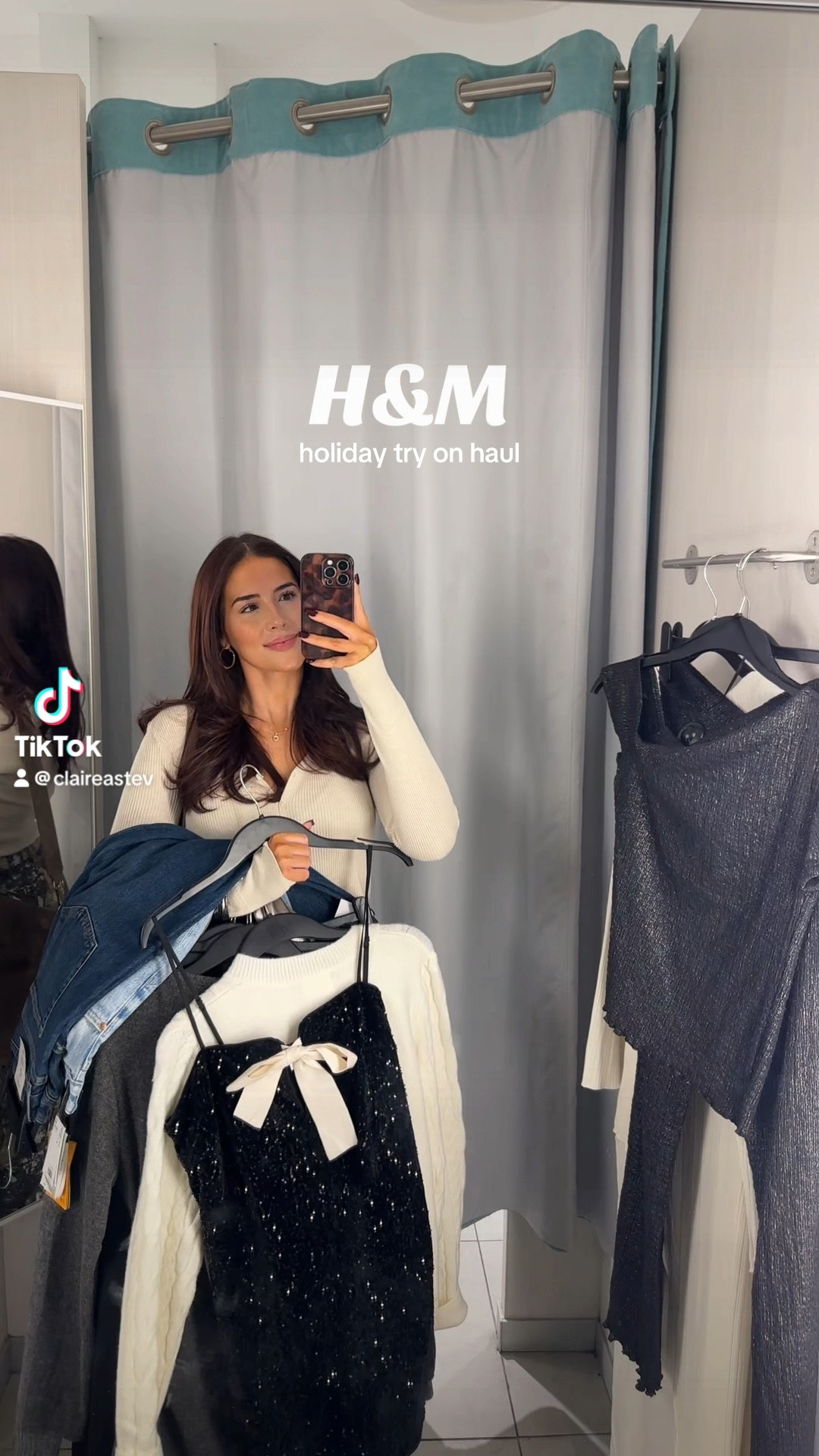 H&M Holiday Party Outfits Try On!

#LTKHoliday #LTKFindsUnder100 #LTKSeasonal
