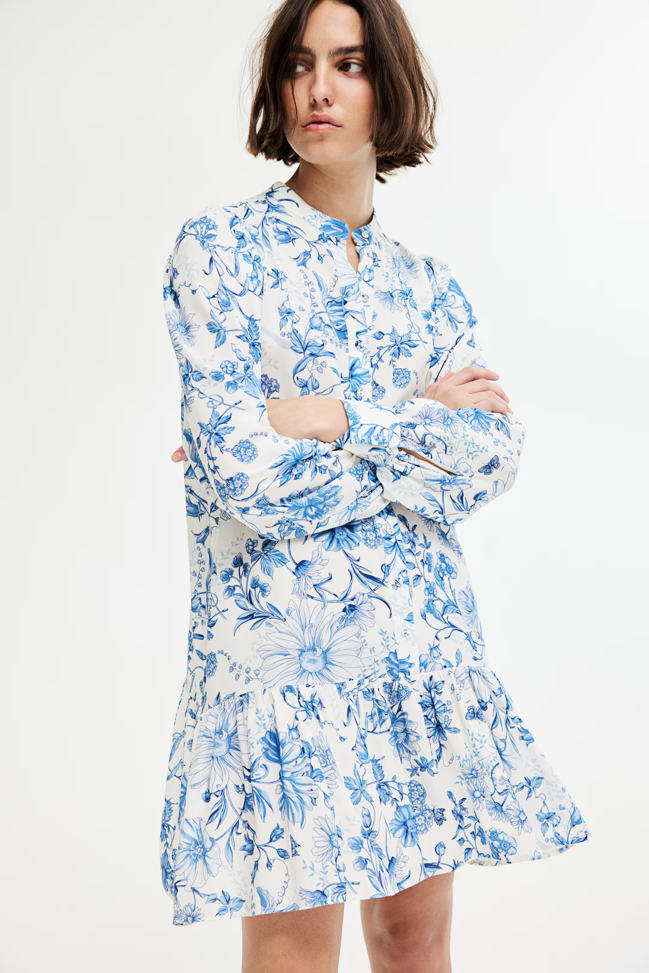 Patterned Viscose Dress - White/blue floral - Ladies | H&M US | H&M (US + CA)