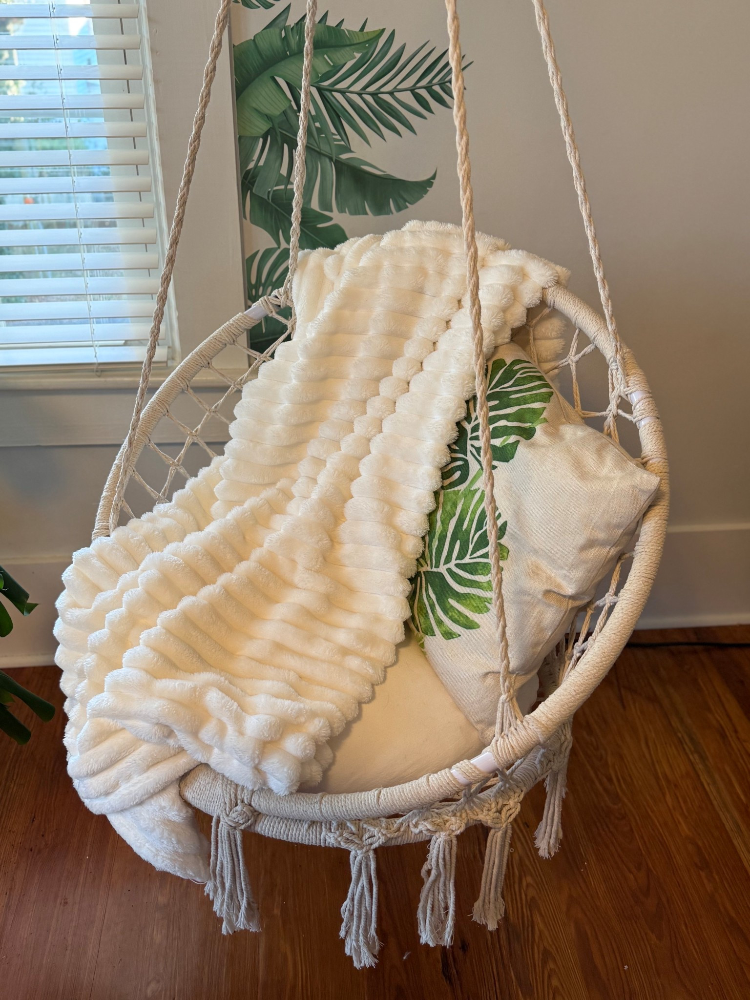The perfect gift for everyone on your list this year! Get this stunning throw only $9 when you buy 3! 

#LTKGiftGuide #LTKHoliday #LTKHome