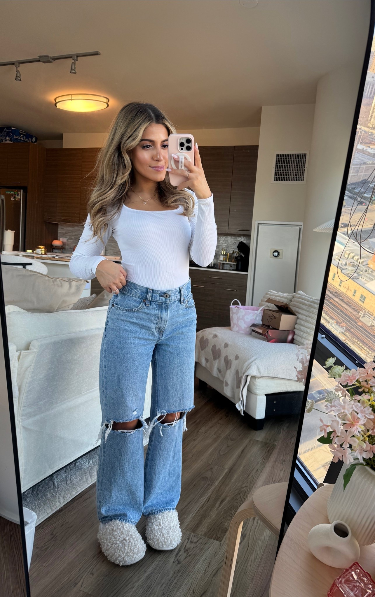 Casual outfit 
Spring style 
Ripped jeans
Bodysuit 
Denim outfit 



#LTKPetite #LTKFindsUnder100 #LTKStyleTip