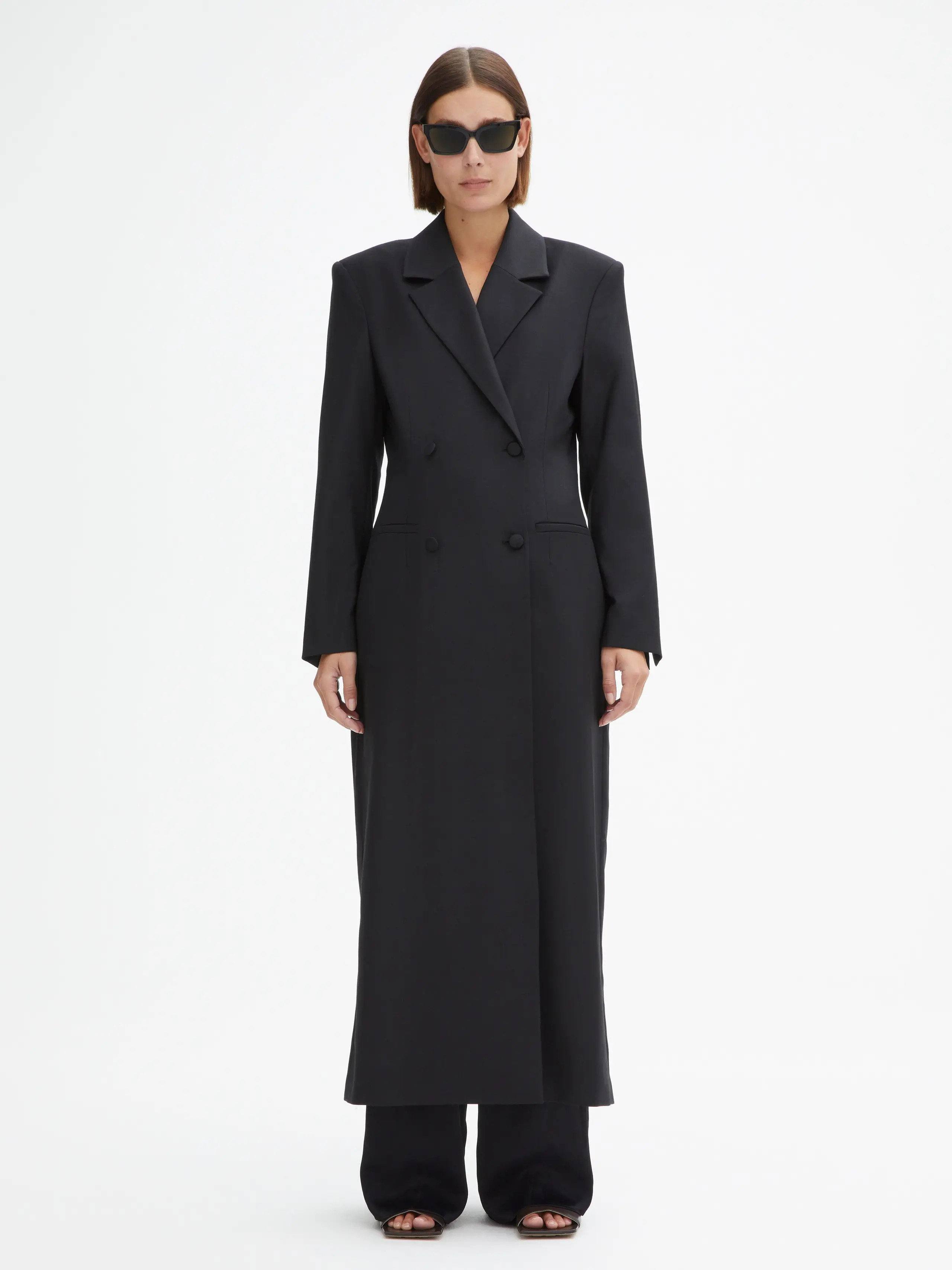 Long tailored blazer | House of Dagmar
