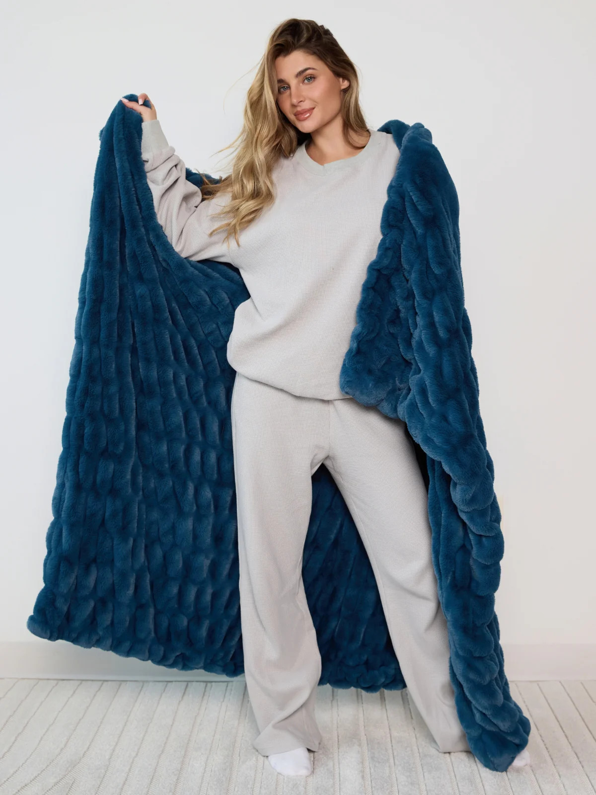 Comfrt Dreamer Blanket | Twilight | Blue | L | Large | Comfrt