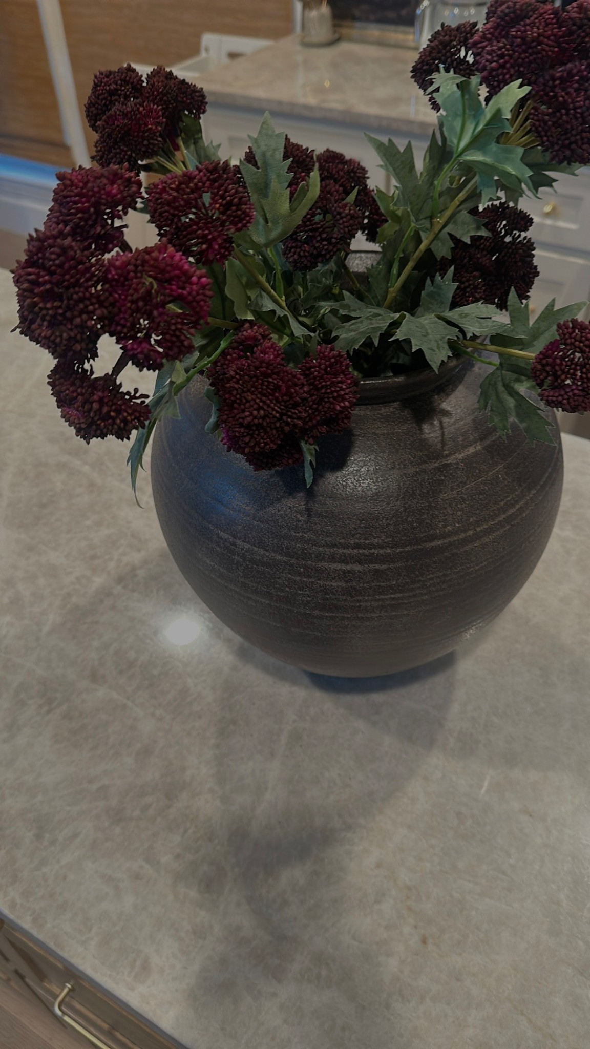 This Target vase pairs perfectly with these Hobby Lobby stems!! Stem SKU is 1738293 - I have 4 in here!

#LTKFindsUnder100 #LTKFindsUnder50 #LTKHome