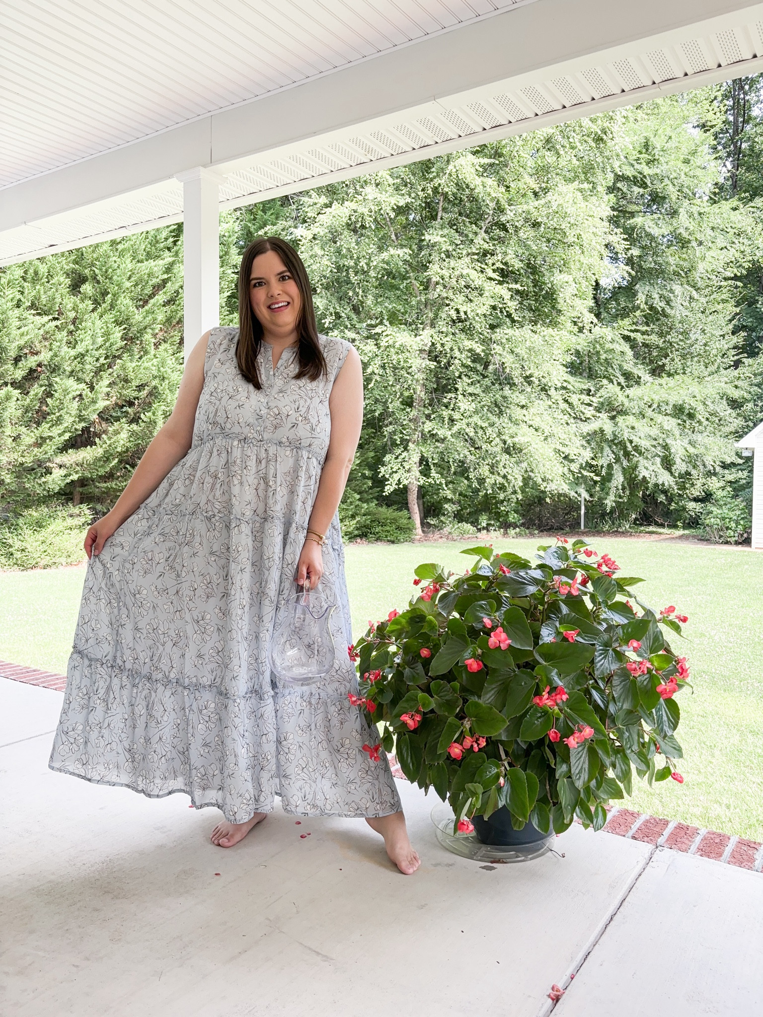 Resistor’s dresses are perfect for hot summer days thanks to their eco-friendly fabric that is so comfortable & breathable in this summer heat. SAVE $10 on your order with code SARAH10  

I am wearing size 3X in the floral maxi (runs a little small in the chest) and size 2x in the shirt dress which runs very generously. 

#LTKWorkwear #LTKPlusSize #LTKMidsize
