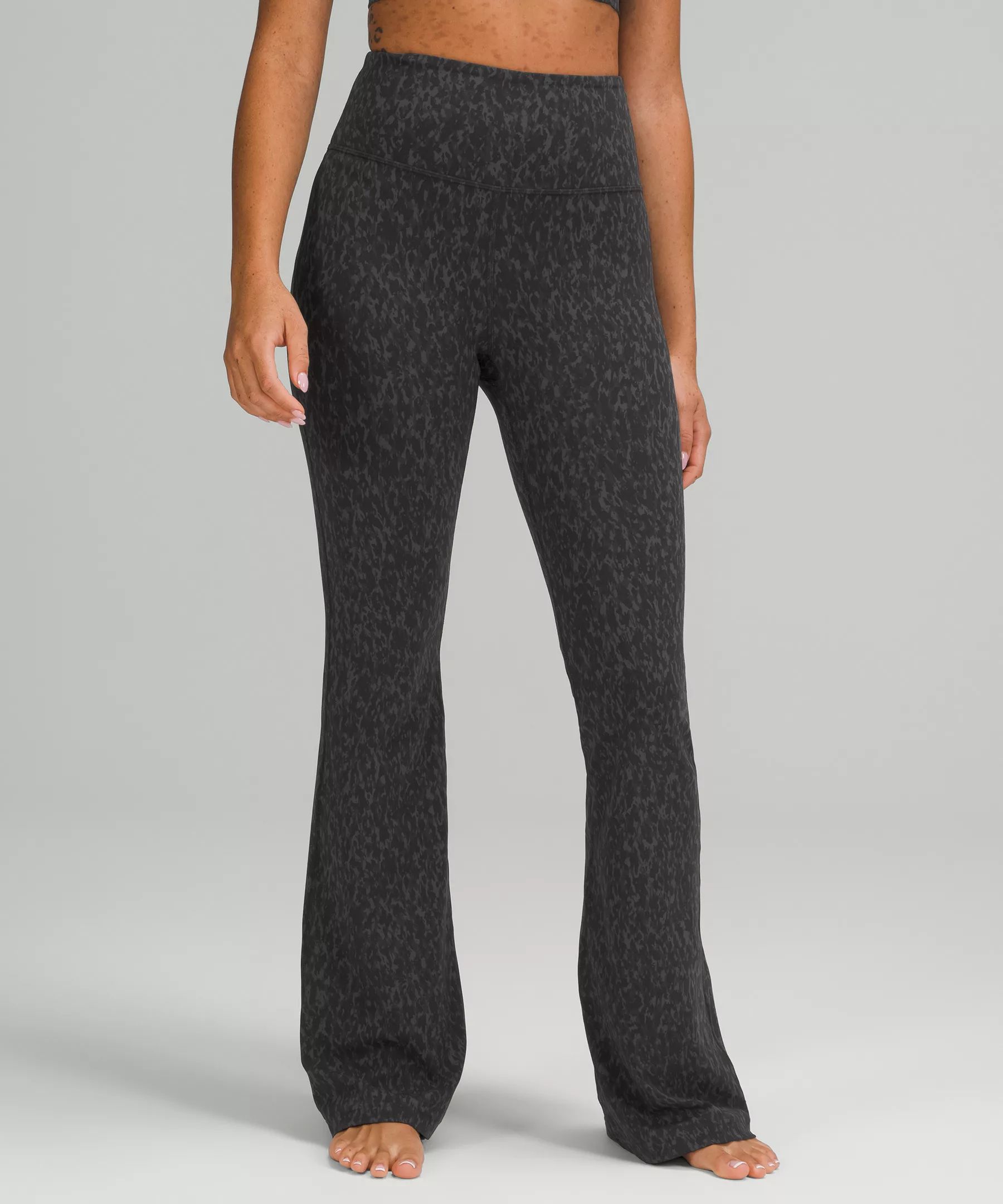 Groove Super-High-Rise Flared Pant NuluNew | Lululemon (US)