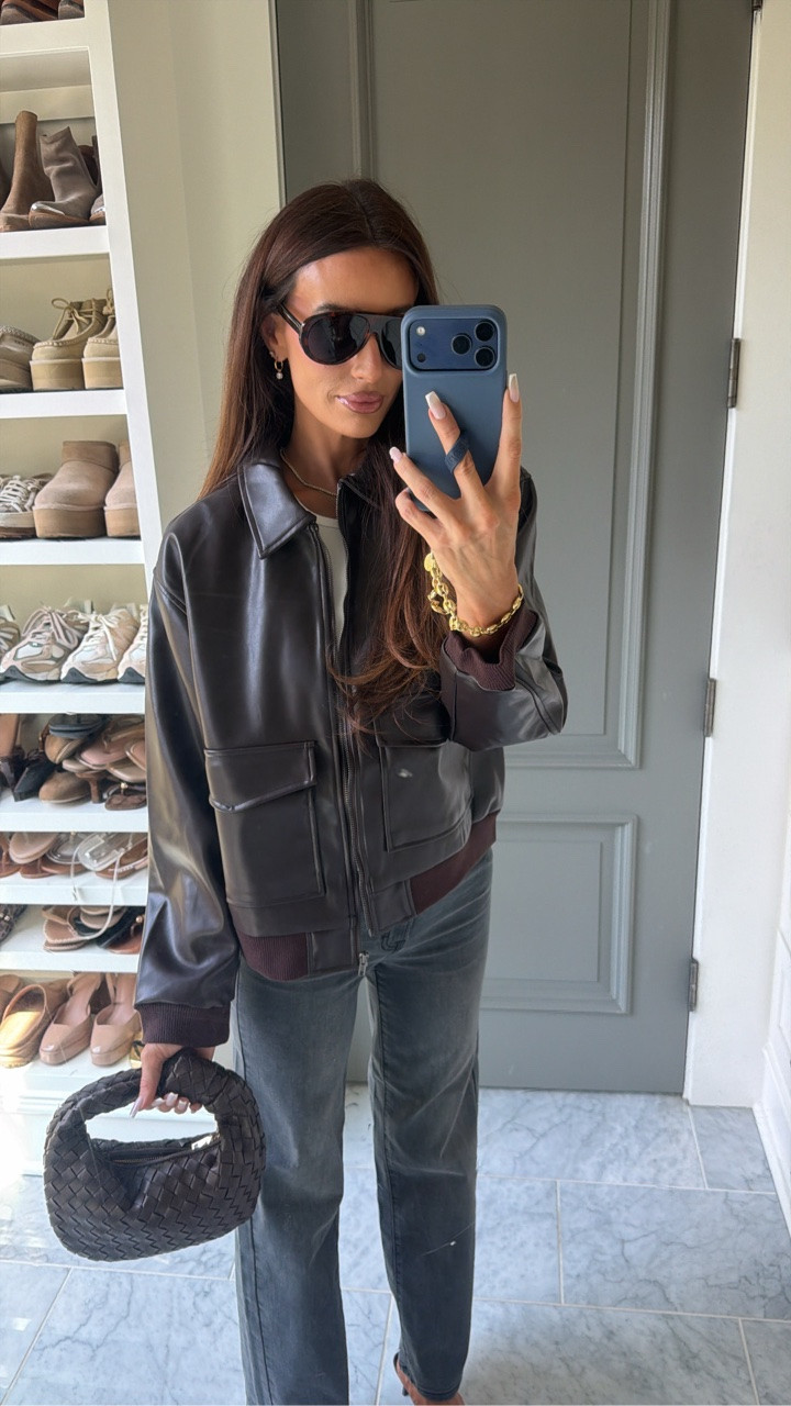 Use code SARAH35

Jacket XS
Tee XS
Jeans 24

Fall outfit

#LTKSaleAlert #LTKootd #LTKgrwm