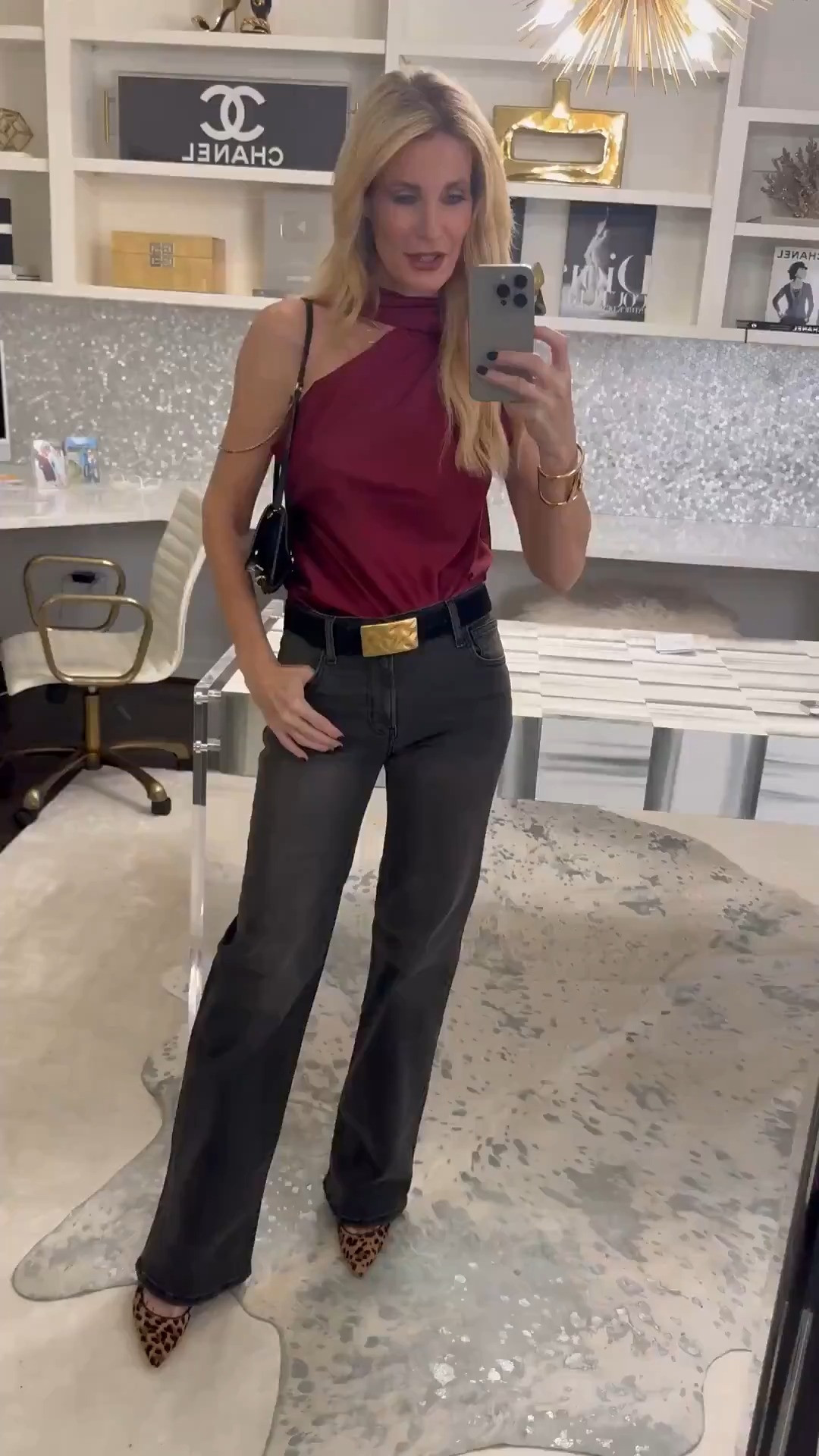 A chic, low-key holiday look I can’t get enough of ✨ This burgundy satin one-shoulder top brings all the drama in the best way — the wrapped neckline gives it that luxe, designer feel without the price tag. And these gray high-waisted wide-leg jeans? They create the most slimming silhouette and the charcoal wash makes them so easy to dress up or down. Even better, both pieces are from @nordstromrack and on major sale. I’m in an XS in the top and a 24 in the jeans. 

 

#LTKHoliday #LTKootd #LTKFindsUnder100