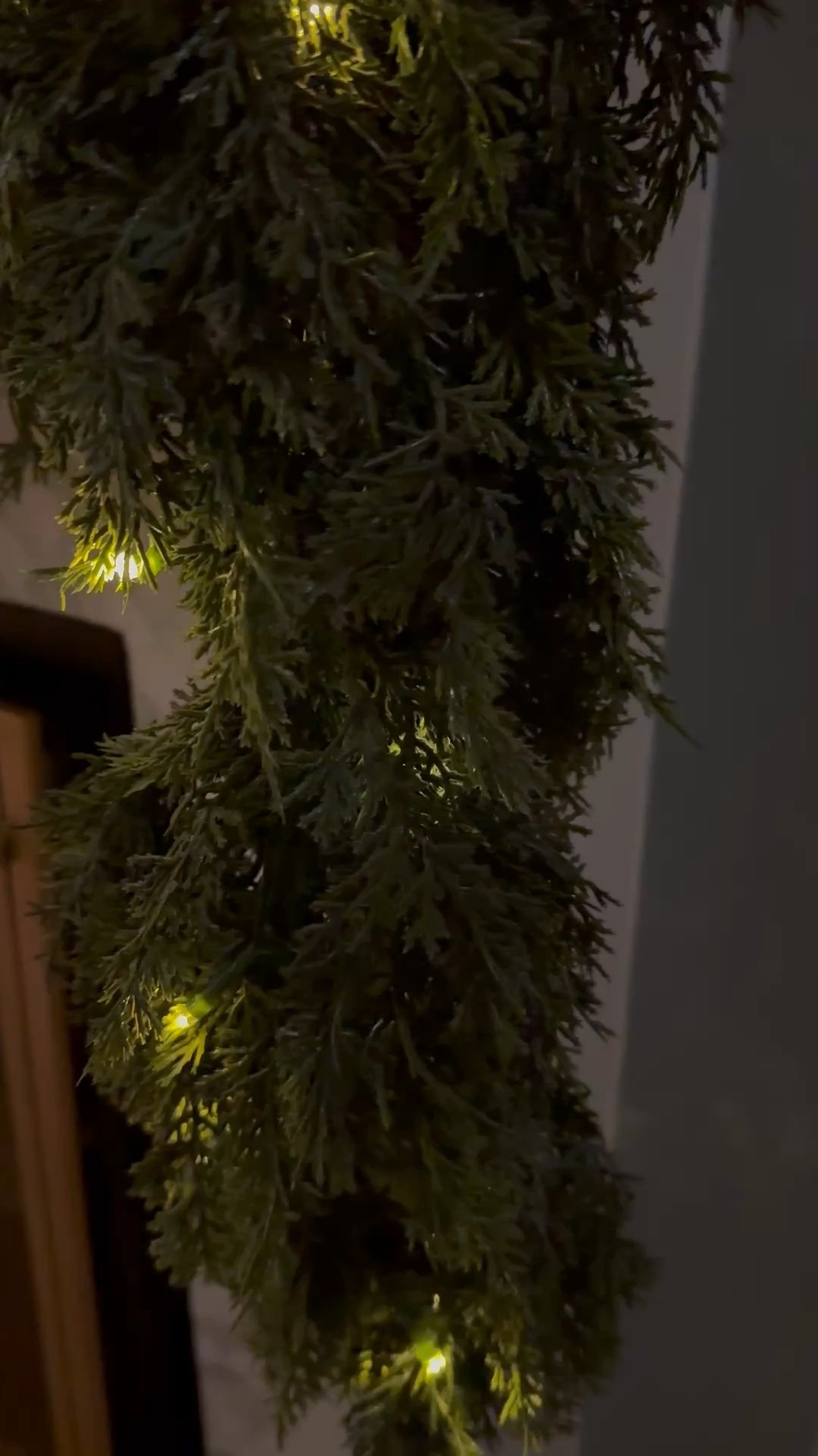 The most beautiful faux Christmas Garland! 

#LTKHome #LTKHoliday #LTKSeasonal