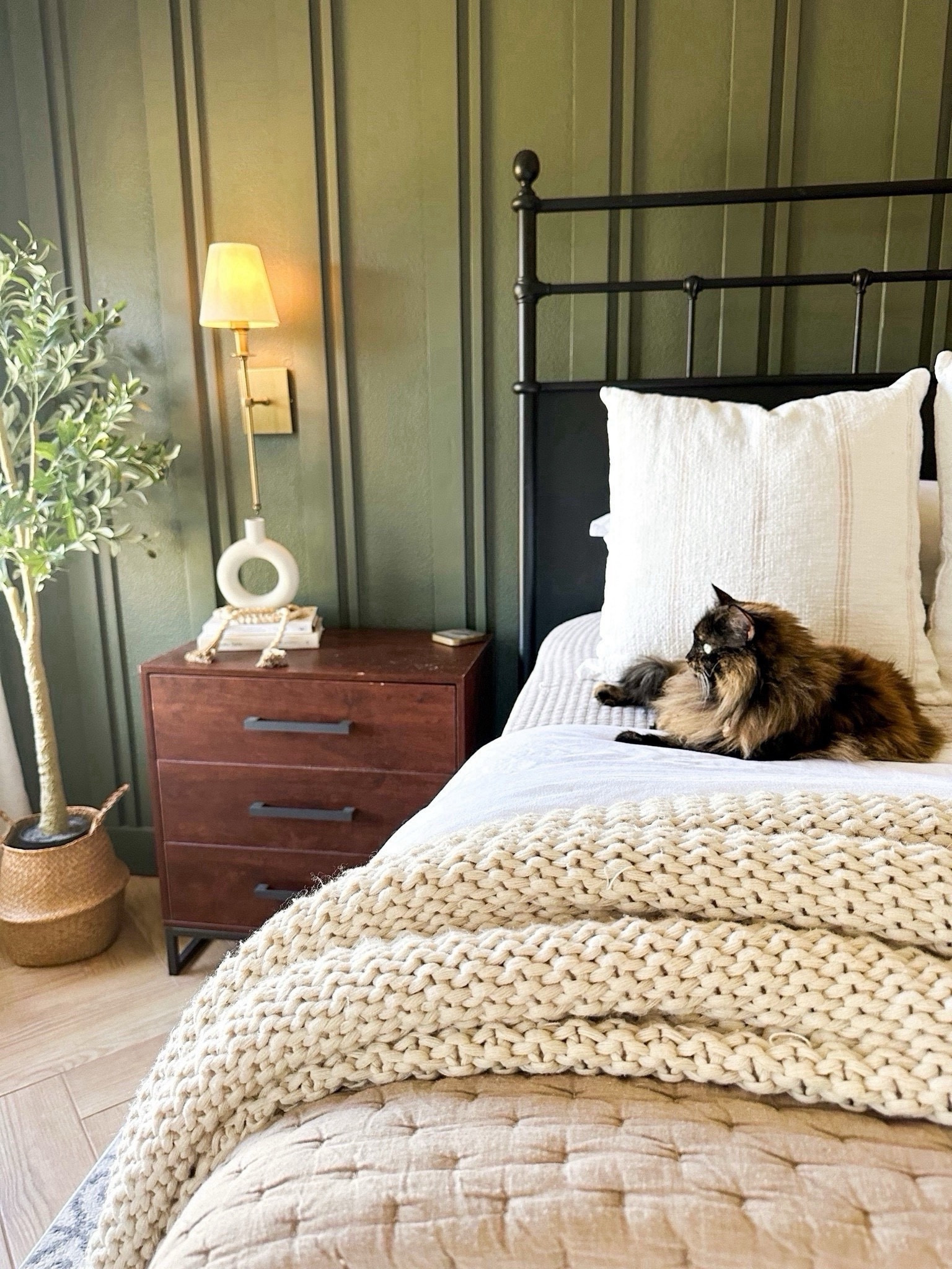 Pretty neutral bedding inspo! Bedroom styling!

Neutral bedding | white comforter | linen bedding | tan bedding | wool knit throw | fluffy bedding | white duvet | waffle quilt | gold sconces | AmazonHome | brown nightstand | wood nightstand | gray and white rug | bedroom decor | modern farmhouse decor | European style | transitional bedroom style | affordable bedding | gold scones | faux olive tree

#founditonamazon #amazonfind #targethome #targetfind #amazonhome

#LTKFindsUnder100 #LTKHome #LTKSaleAlert