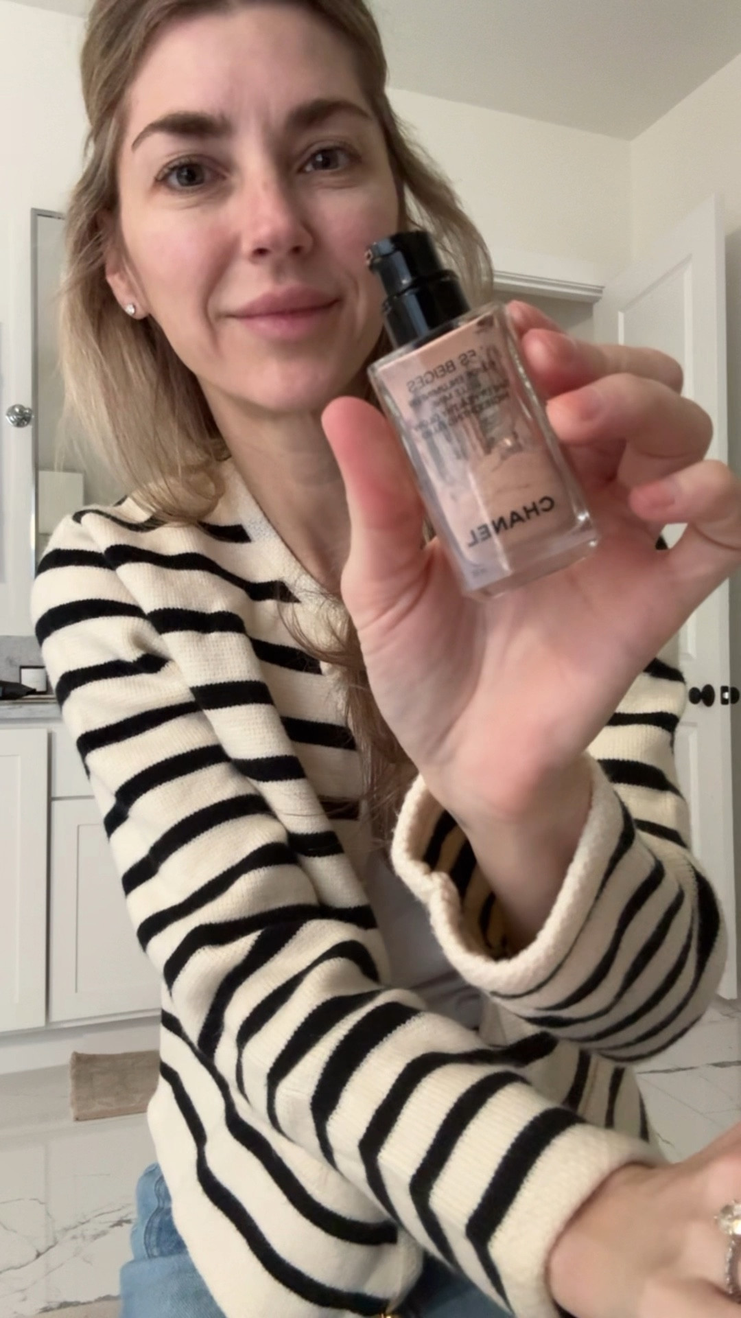 Must-have beauty staples for light, glowing everyday skin: Chanel’s Les Beiges Illuminator for a natural glow, Summer Fridays Sheer Skin Tint for lightweight coverage, and the perfect finishing touch for that soft, radiant look. Effortless beauty made simple! #GlowingSkin #EverydayBeauty #ChanelBeauty #SummerFridays

#LTKBeauty