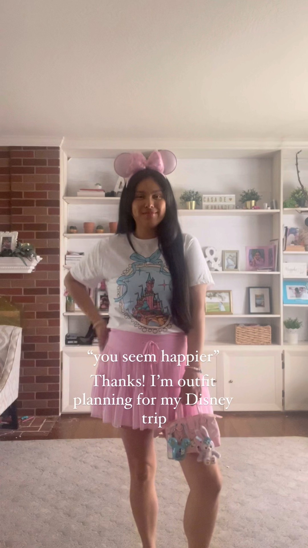 Disneyland outfit idea 

Disney outfits, Disney outfit, Disneyland, Disney fit, Disney ootd, Disney vacation, Disney vacay, Disney World, mom outfit 

#LTKMidsize #LTKActive