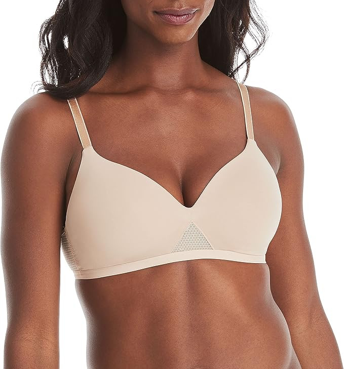 Hanes Women's Oh So Light Wireless T-Shirt Bra with ComfortFlex Fit and Comfort Foam | Amazon (US)