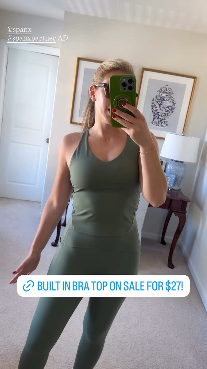 @spanx 
#spanxpartner AD