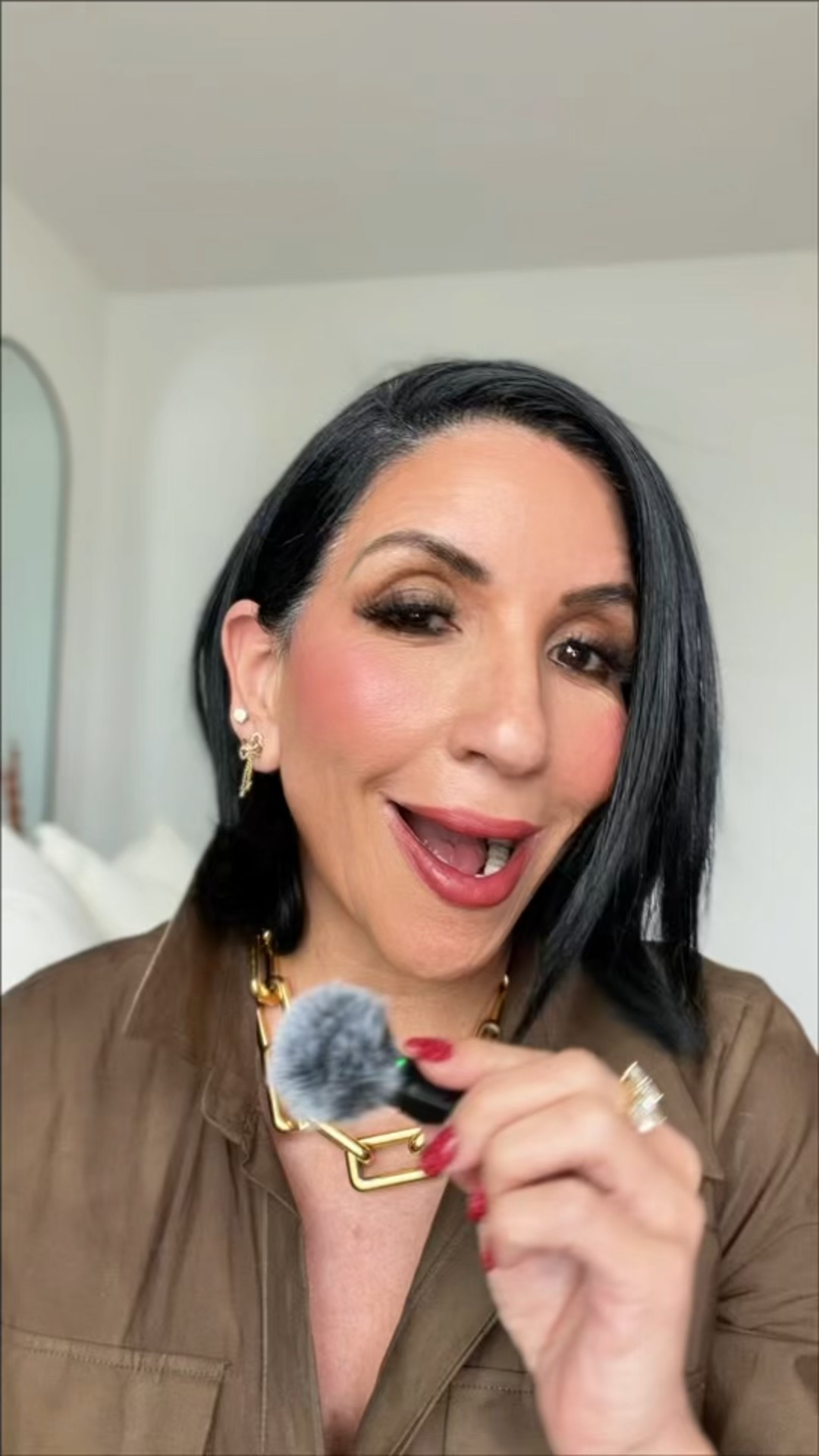 Because wellness is always a good gift 🤍
From self-care staples to feel-good favorites—this guide is perfect for anyone who deserves a little more rest, calm, and intention this season.
Shop all my wellness picks on LTK ✨”

#JoApproved #WellnessWithJo #GiftWell #IntentionalGifting #SelfCareEssentials #LTKFinds #CozyWellness #FeelGoodGifts

#LTKSeasonal #LTKGiftGuide #LTKOver40