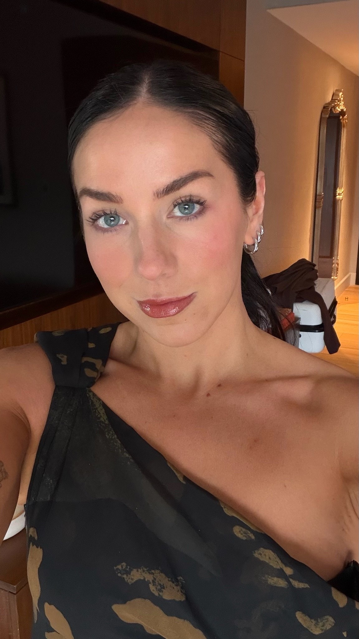 Clean girl full glam makeup must haves

#LTKgrwm #LTKNYFW #LTKBeauty