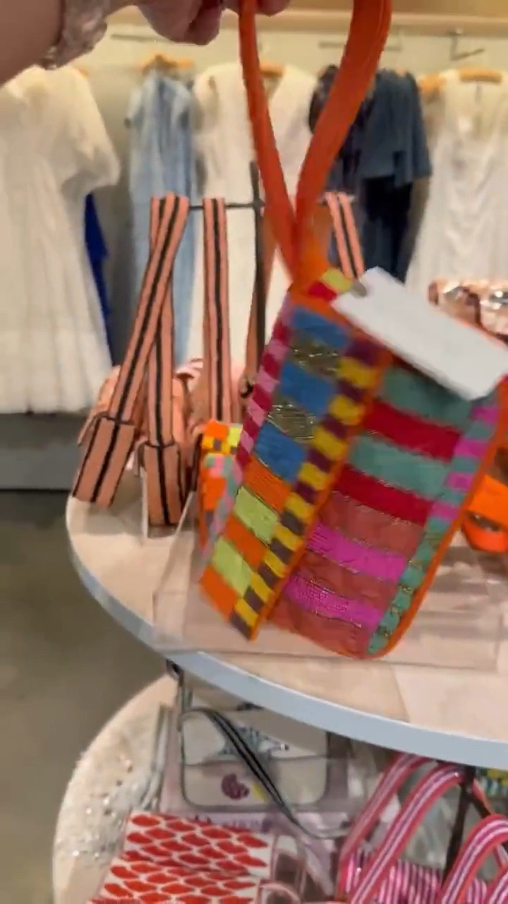 The beaded bags at Anthro are stunning!!!! This one is coming home with me! 

*Use my code CATHERINE20 for 20% off Orders of $100+ at Anthropologie

#LTKdayinmylife #LTKmomlife #LTKSaleAlert