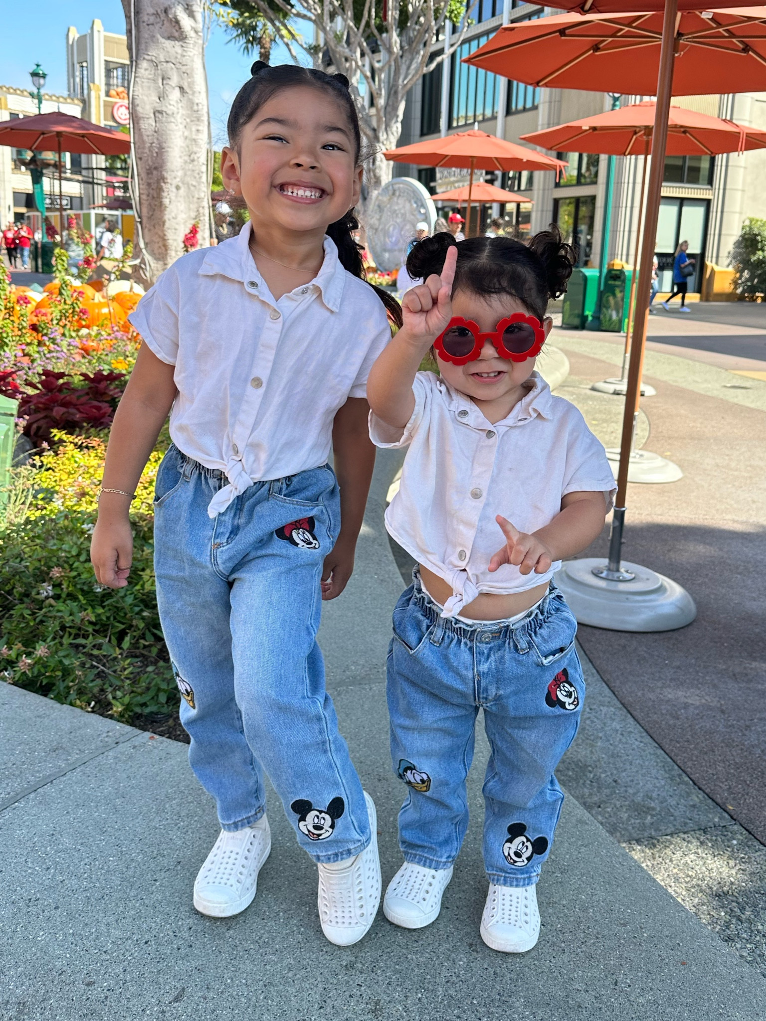 The most comfiest shoes and love that they’re waterproof! 🤍👟

#LTKshoecrush #LTKkids #LTKbaby