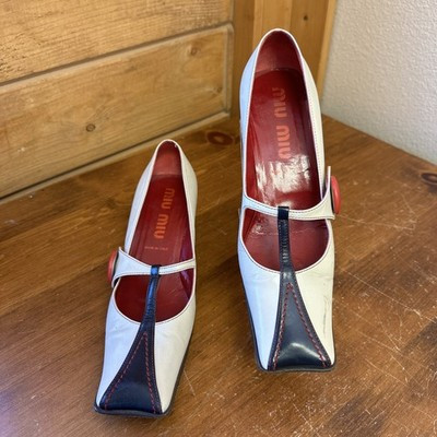 VTG MIU MIU TWO TONE SQUARE TOE MARY JANES 37.5 RED Button KITTEN HEEL Classic | eBay US