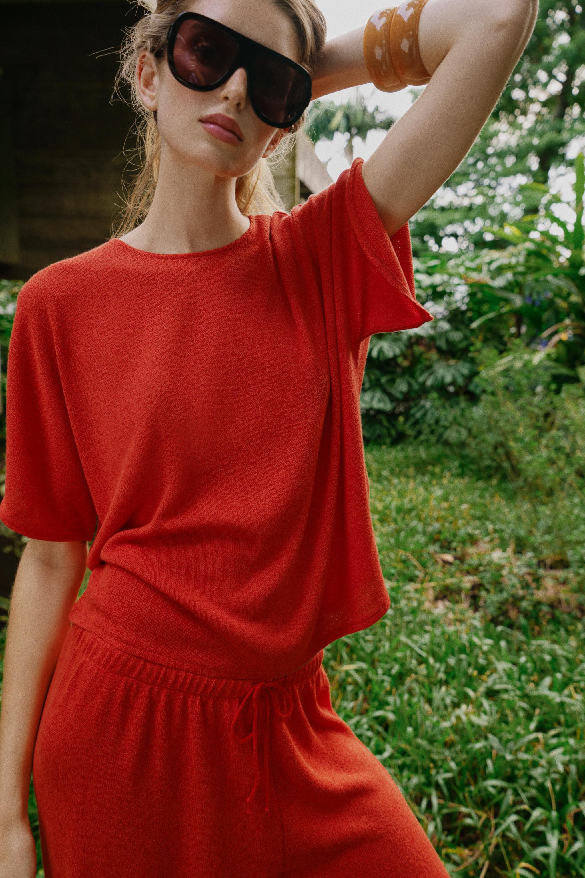 RUSTIC CAPE SLEEVE TOP | Zara UK