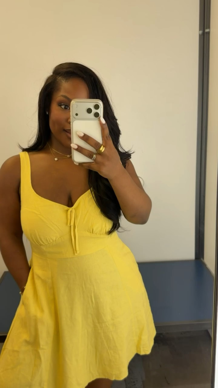 Such an easy dress to throw on for spring and summer! The silhouette is so flattering and love the detail in the front 💛

Dress is 40% off  at Old Navy ✨

Also comes in a few different colorways! 

Dress: L 

#LTKPetite #LTKMidsize #LTKSaleAlert