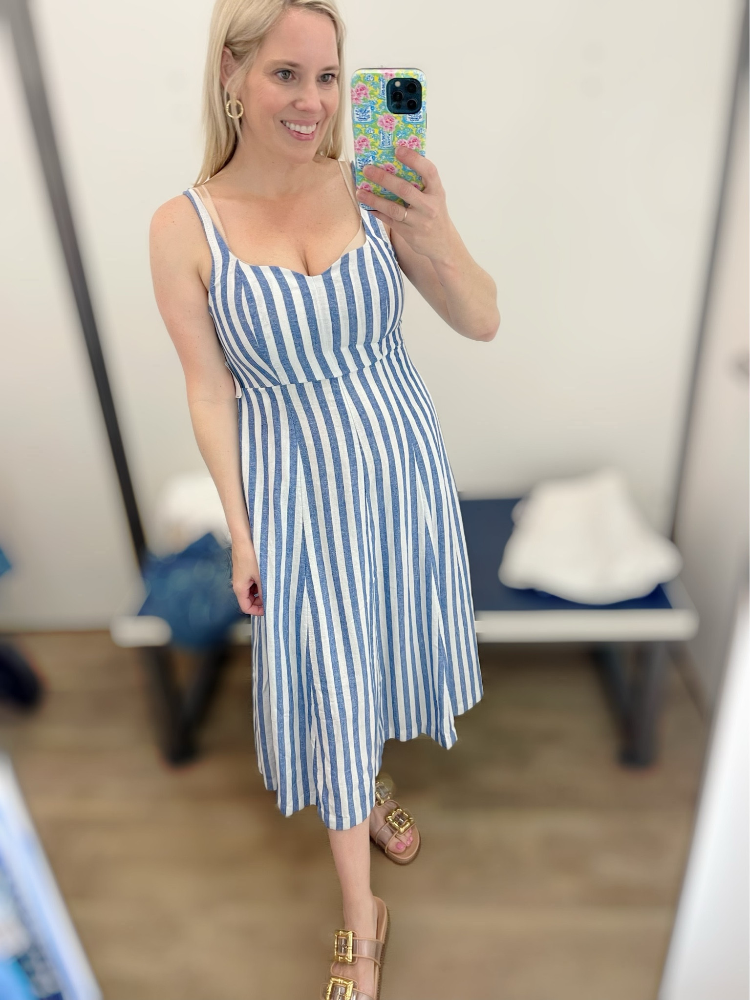 Linen blend striped fit & flare midi dress, sundress, old navy dresses, dresses for moms, over 40 dresses 

#LTKFindsUnder50 #LTKFindsUnder100 #LTKOver40