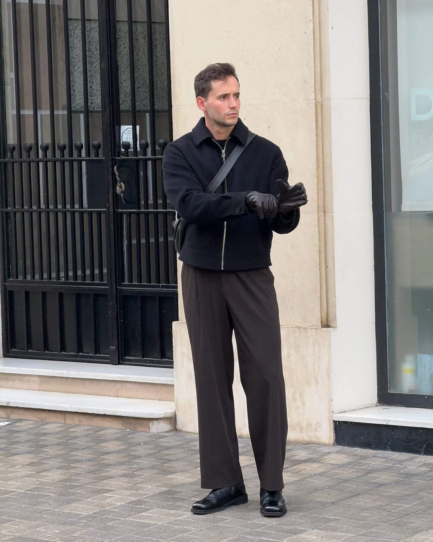 black & brown winter outfit 

#LTKstyletip #LTKwinter #LTKmens