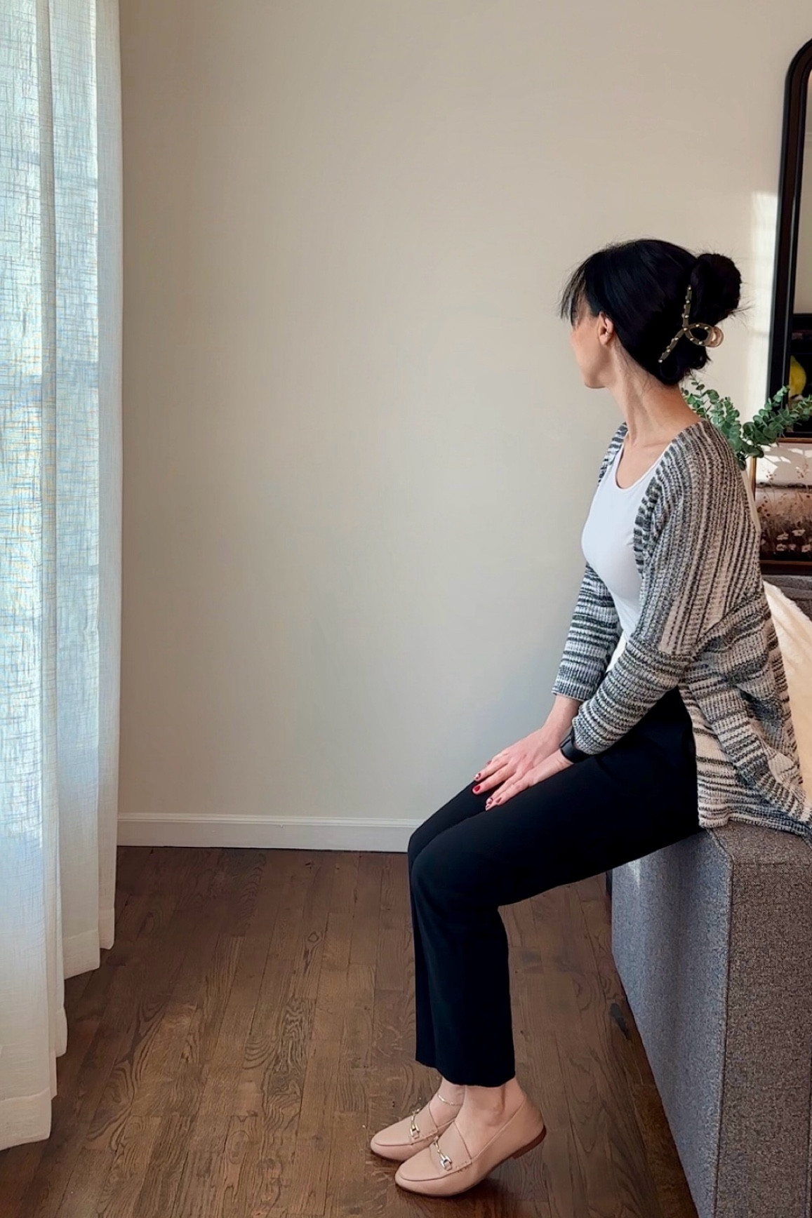 White bodysuit size S
Black and white cardigan size XS
Black pants size 00
Tan loafers size 6.5


Work outfit, winter outfit, fall outfit, thanksgiving outfit, holiday outfit, work outfit, black and white outfit, minimalist outfit, millennial outfit  

#LTKFindsUnder50 #LTKWorkwear #LTKStyleTip