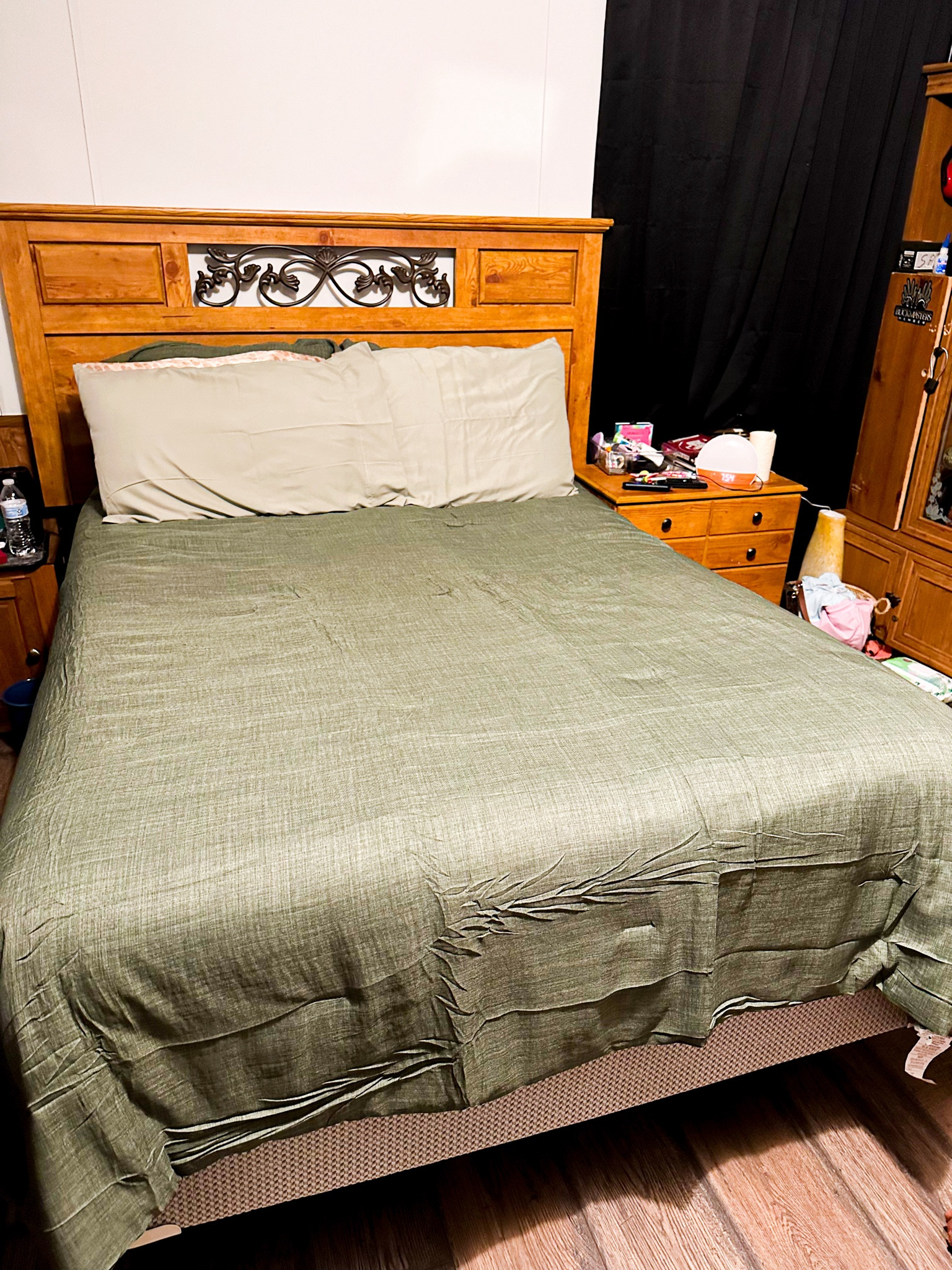 This 7 piece bed set is 🤌🏼🤌🏼 Prettiest color and the comforter feels so luxurious! 

#LTKhome #LTKGiftGuide #LTKfindsunder50