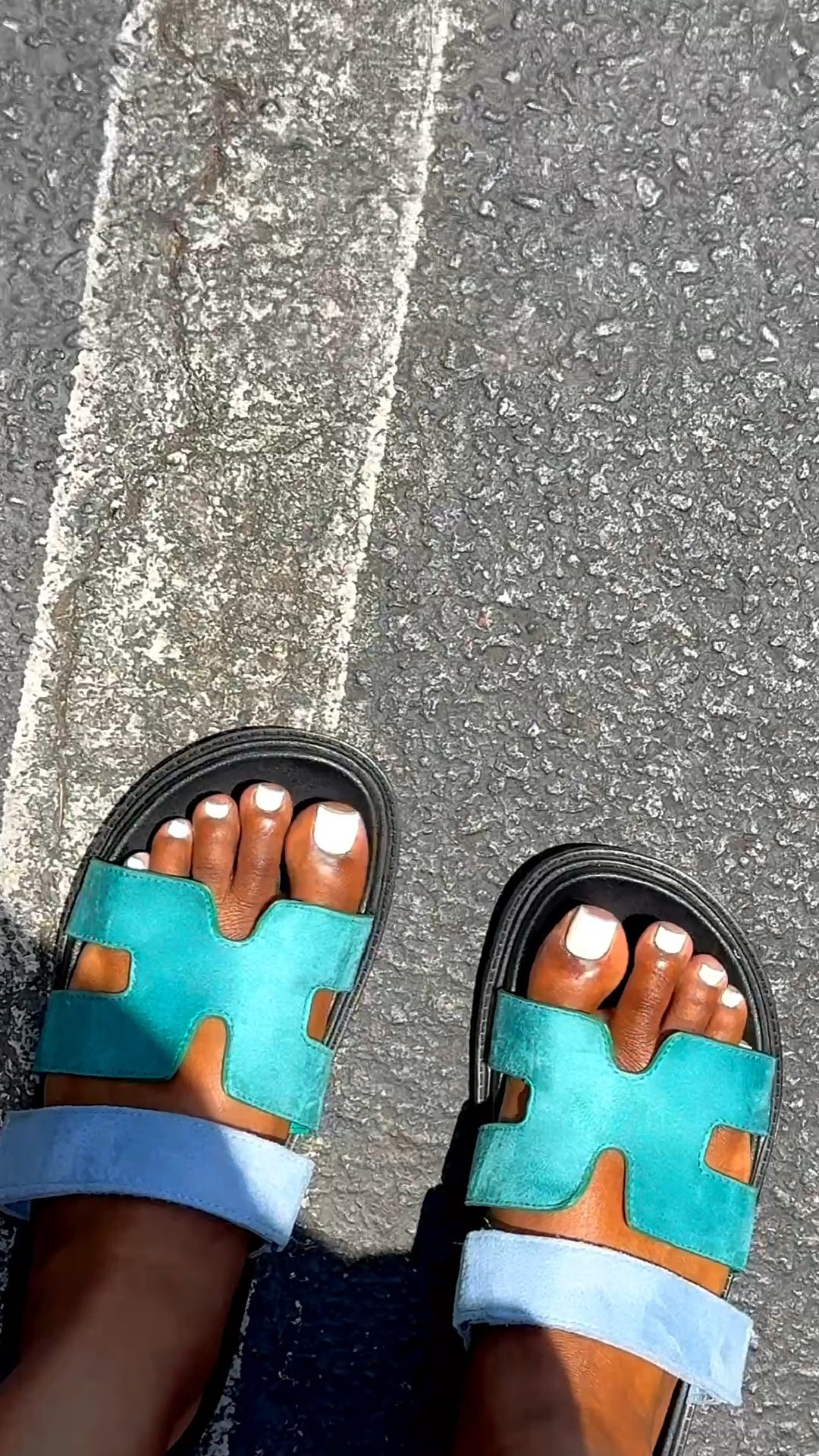 Love a good self care day! These slides are perfect for when you’re getting a pedicure. 🩵😍

#LTKgrwm #LTKootd #LTKSaleAlert