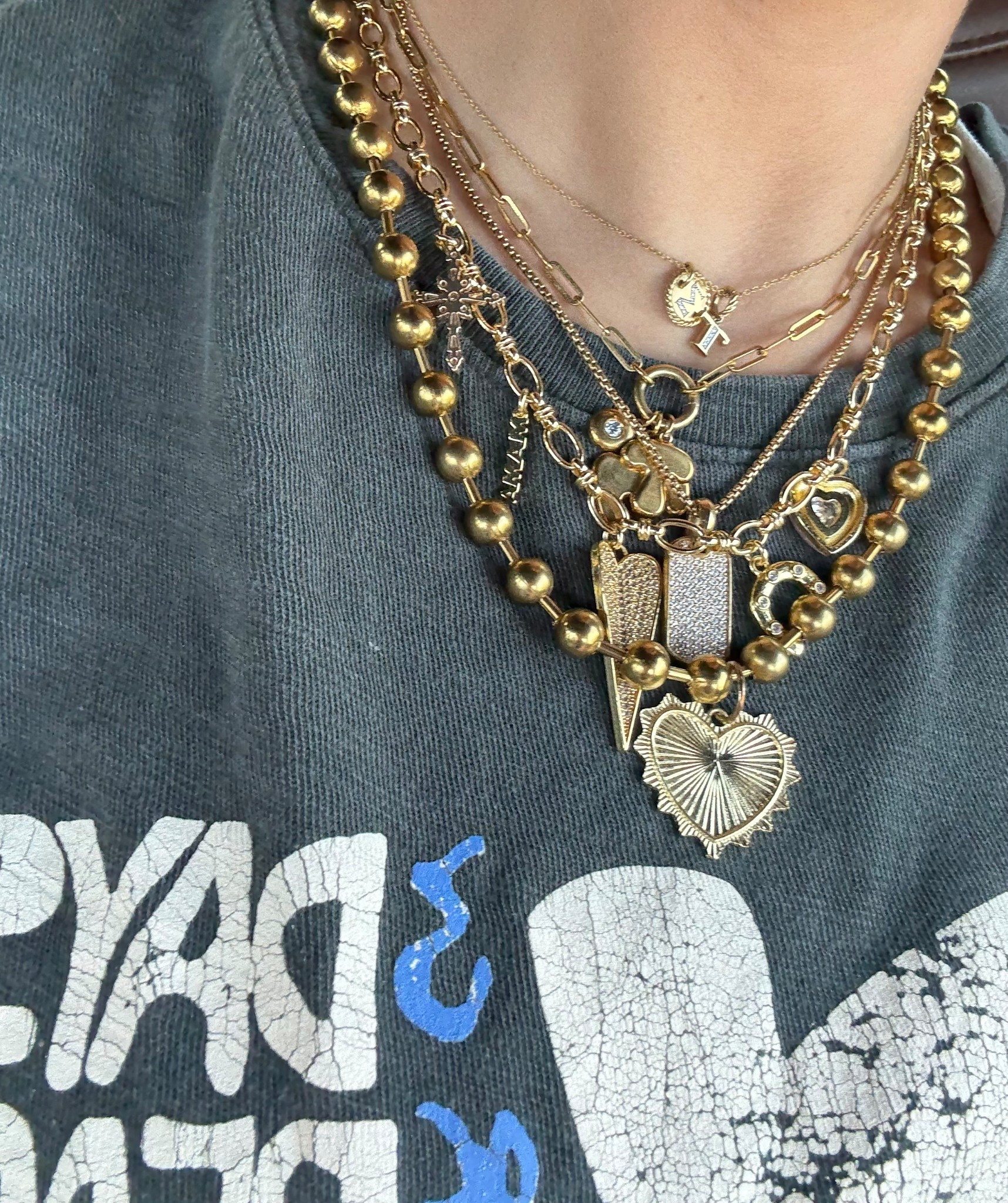 MORE IS MORE, LESS IS A BORE 🌟

#LTKFindsUnder100 #LTKFindsUnder50 #LTKStyleTip