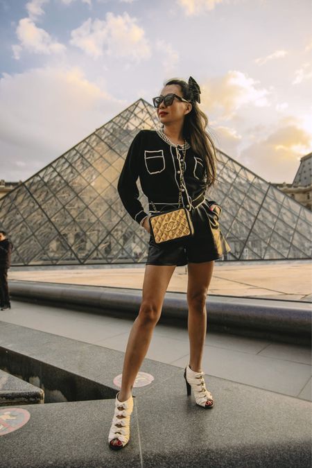 Black and white outfit, Paris outfit, Paris style, bow outfit

#LTKstyletip #LTKtravel #LTKunder100