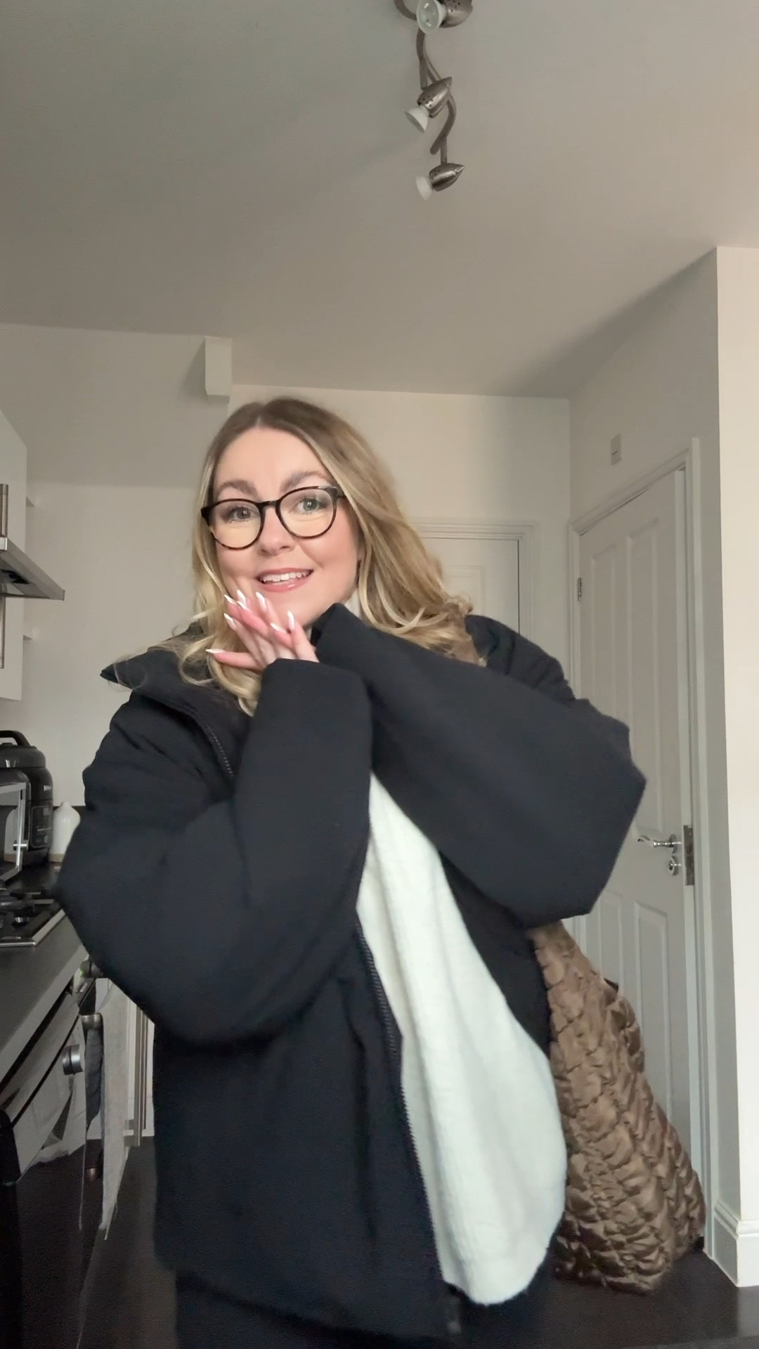 OOTD to spend a cute girly day with my Mumma and sissy 💕

#LTKgrwm #LTKMidsize #LTKootd