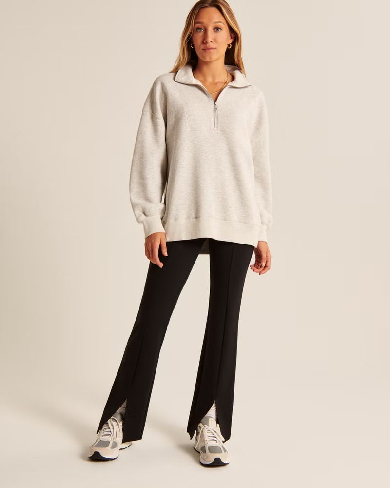 Women's Essential Oversized Sunday Half-Zip | Women's Tops | Abercrombie.com | Abercrombie & Fitch (US)