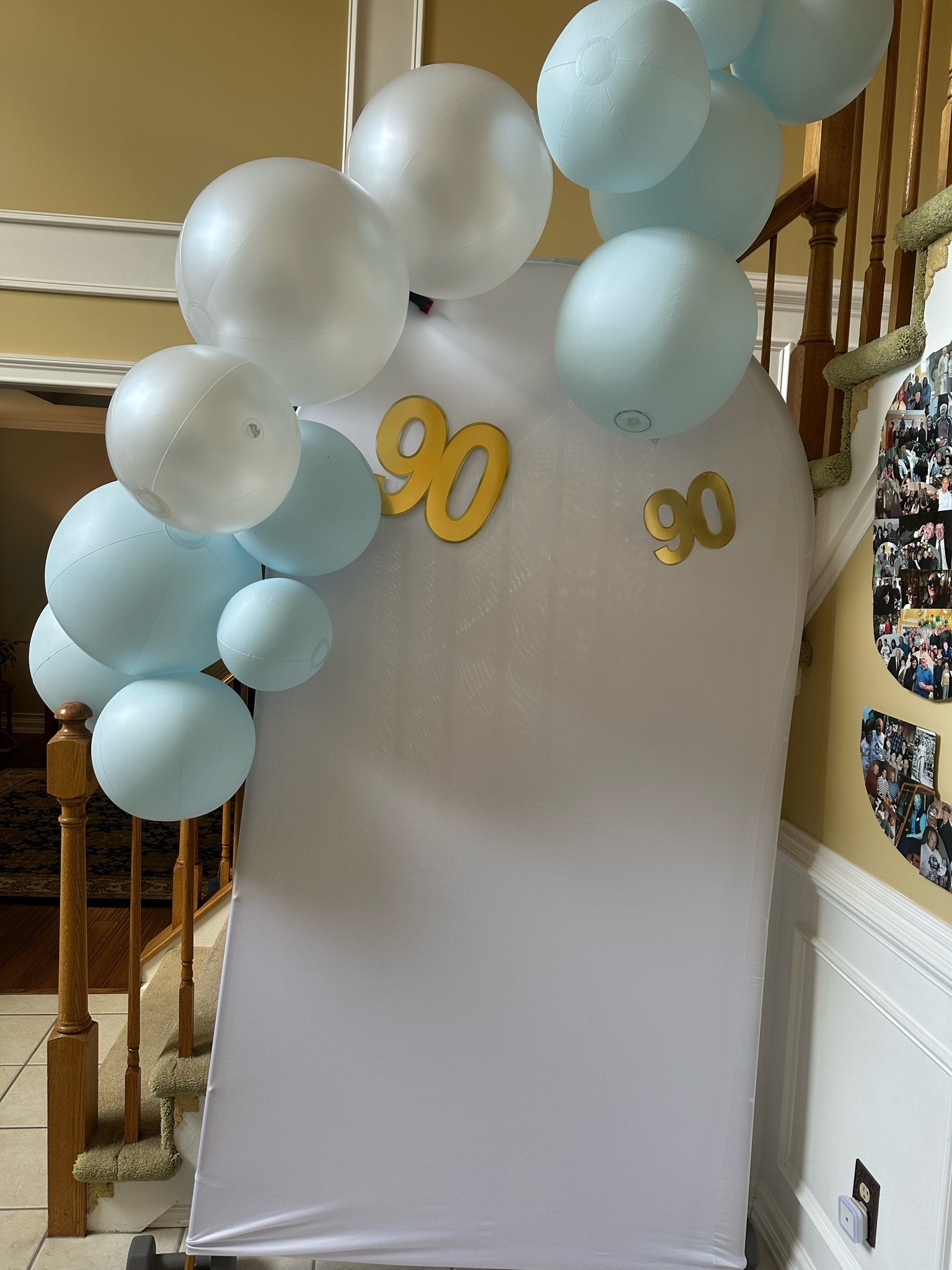 My first time using MinniDip balloons and I have to say I’m super impressed I love how easy to use they are and how they are reusable! I will def be getting more so I have have them for all of my future parties!

#LTKvlog #LTKSeasonal #LTKHome