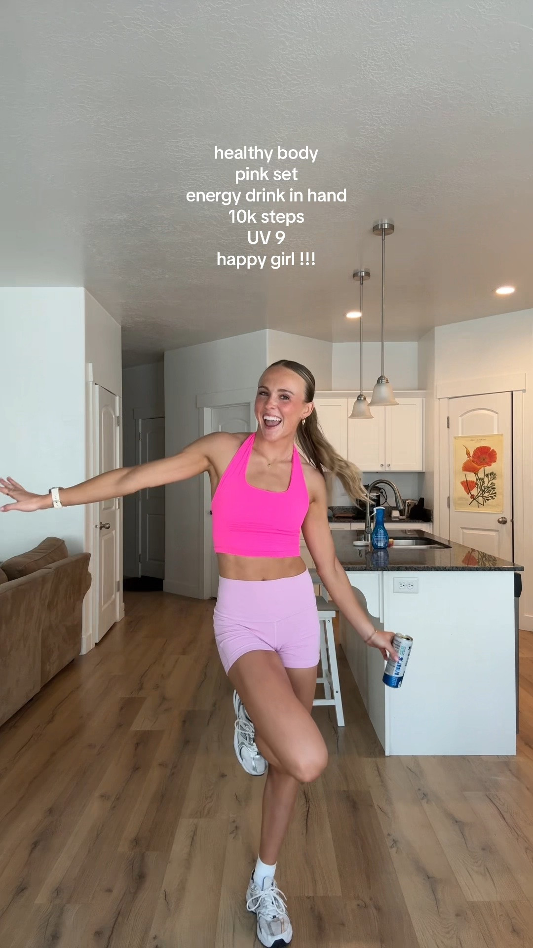 This pink halter top is everything to me 💘🌸🌷🦄

#LTKfitnessgoals #LTKActive #LTKootd
